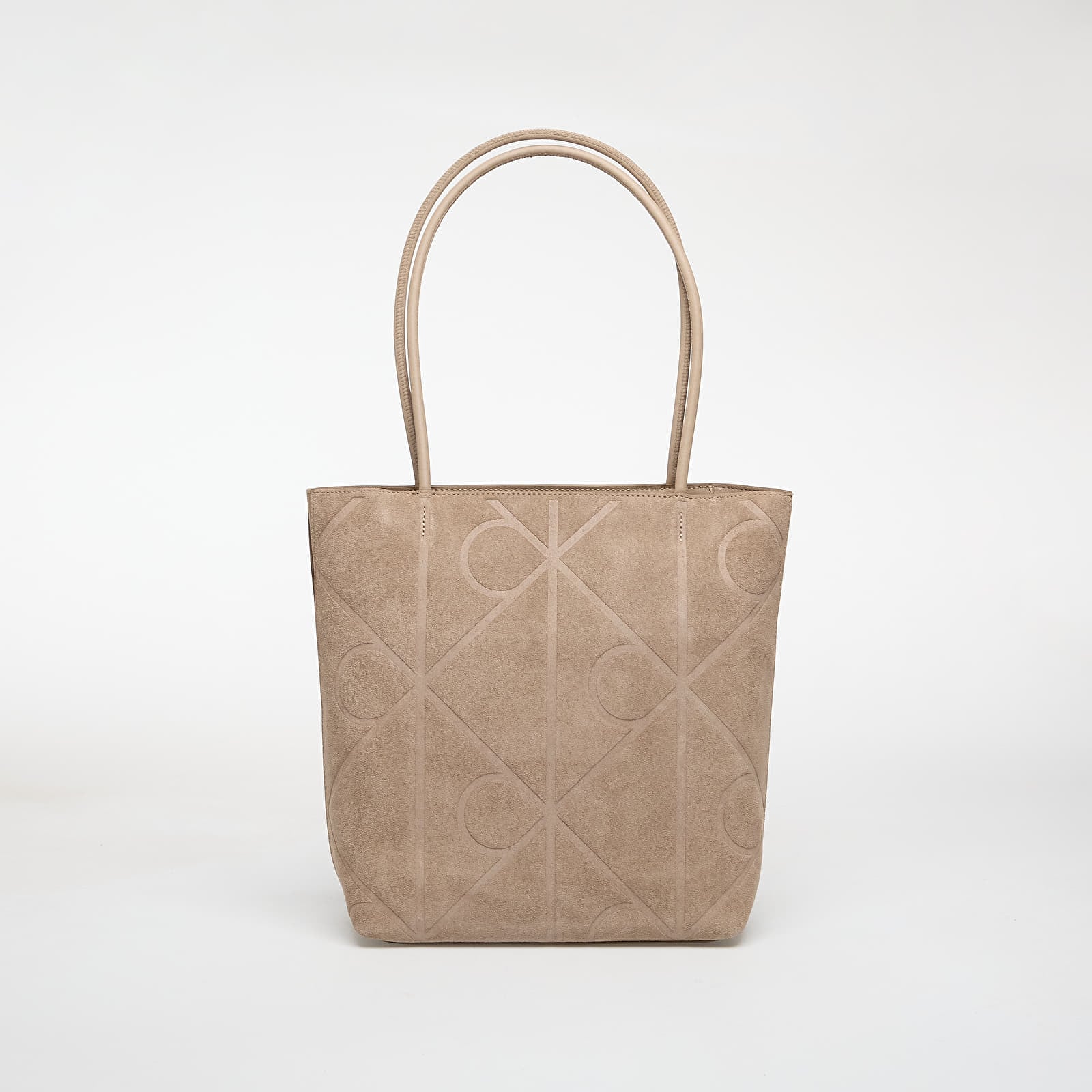 Handtaschen Calvin Klein Emblem Aop Suede Small Tote Desert Taupe