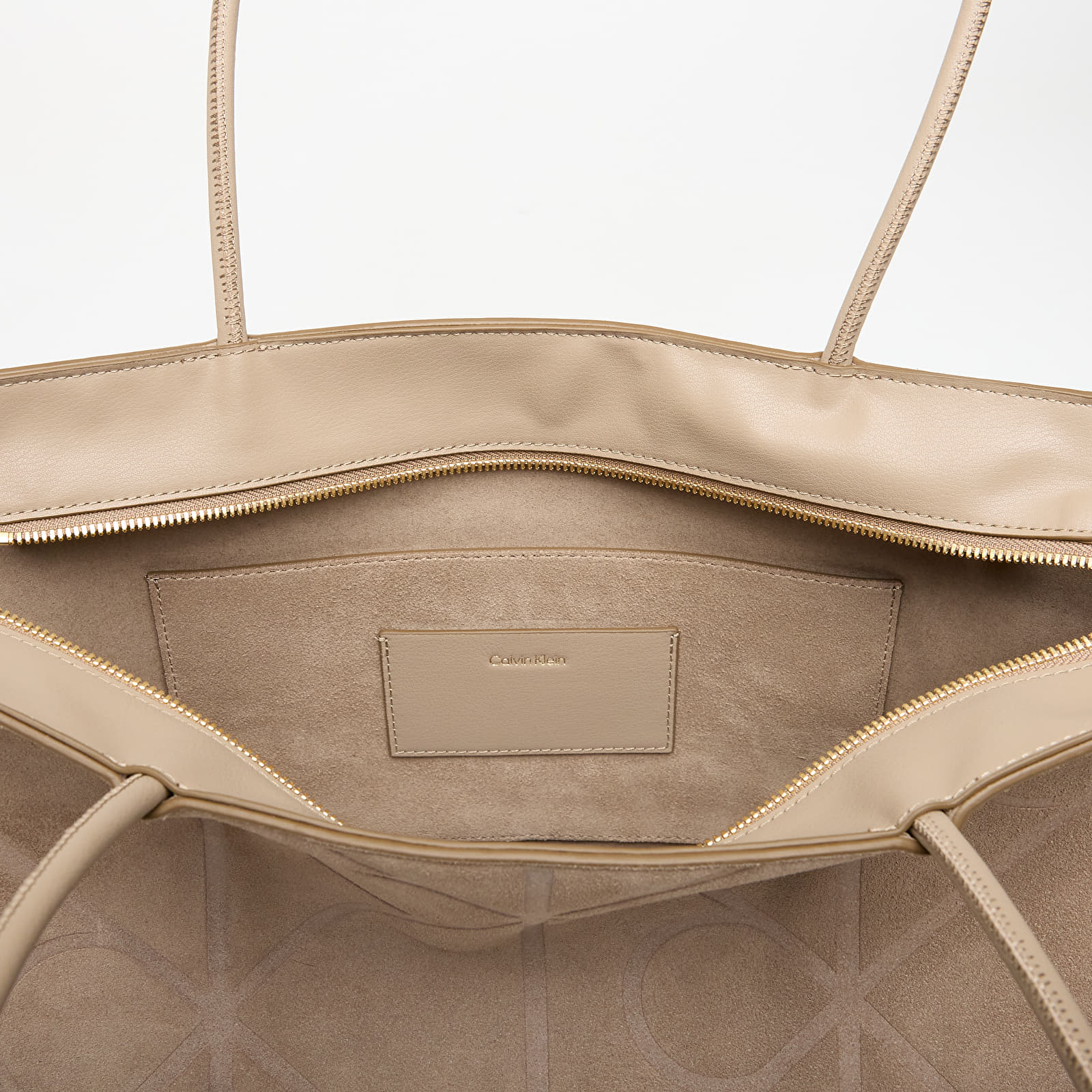 Handtaschen Calvin Klein Emblem Aop Embossed Suede Tote Beige
