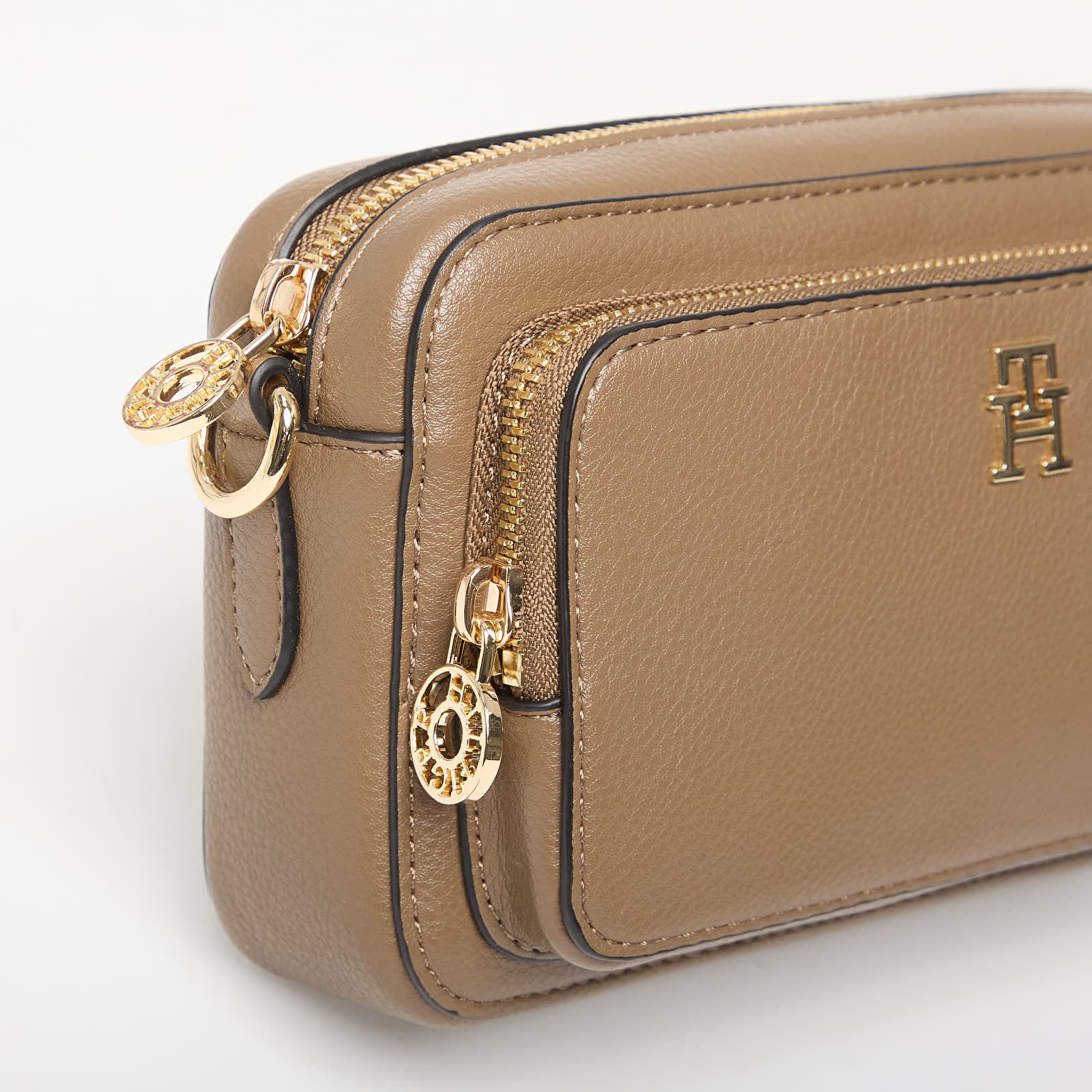 Borse a tracolla Tommy Hilfiger Th Icon Camera Bag Brown