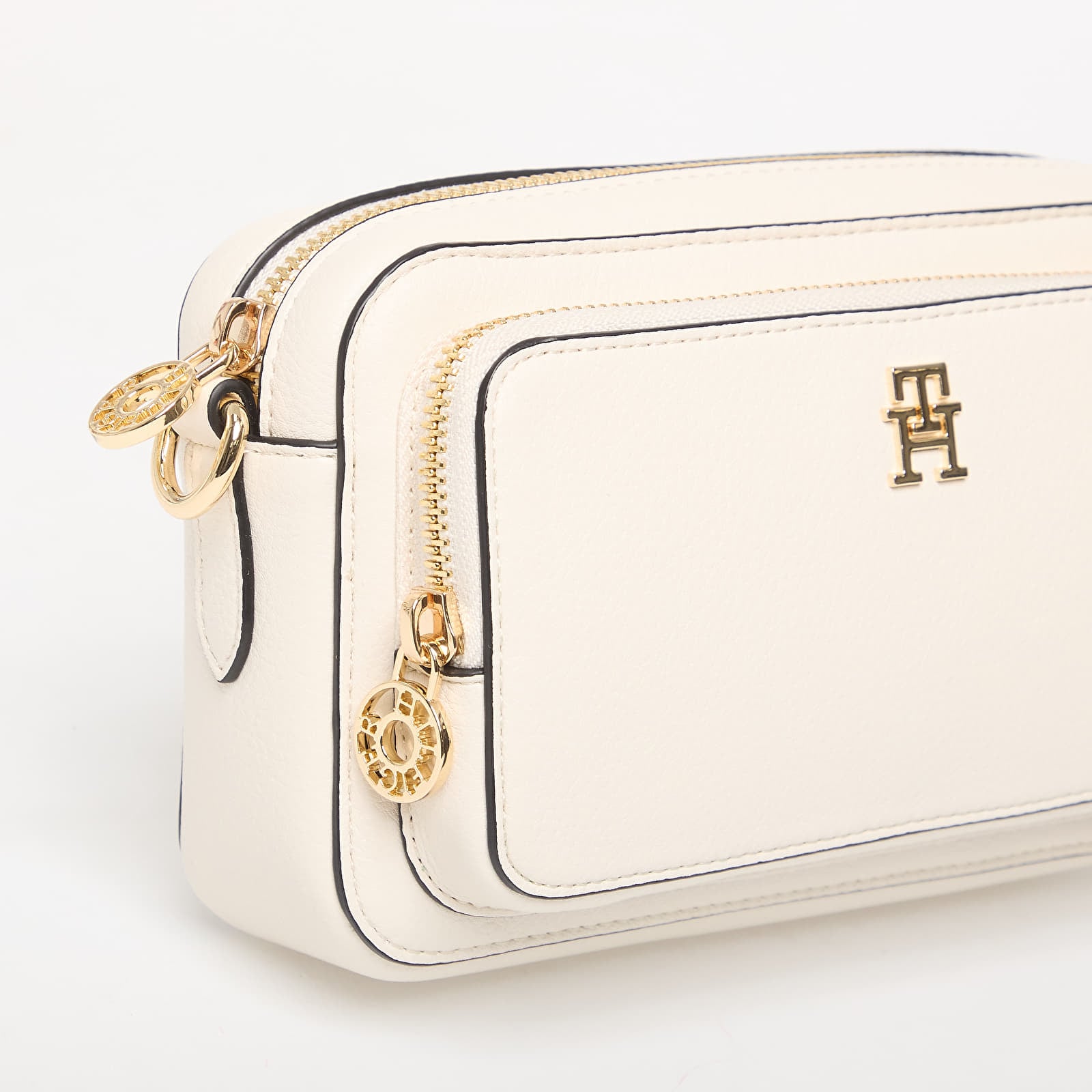 Shoulder bags Tommy Hilfiger Th Icon Camera Bag Beige