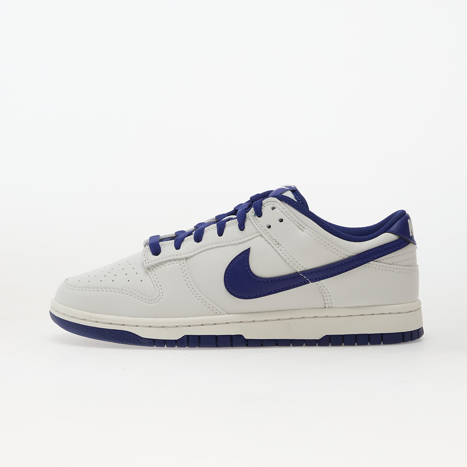 Ανδρικά παπούτσια Nike Dunk Low Retro Summit White/ Deep Royal Blue