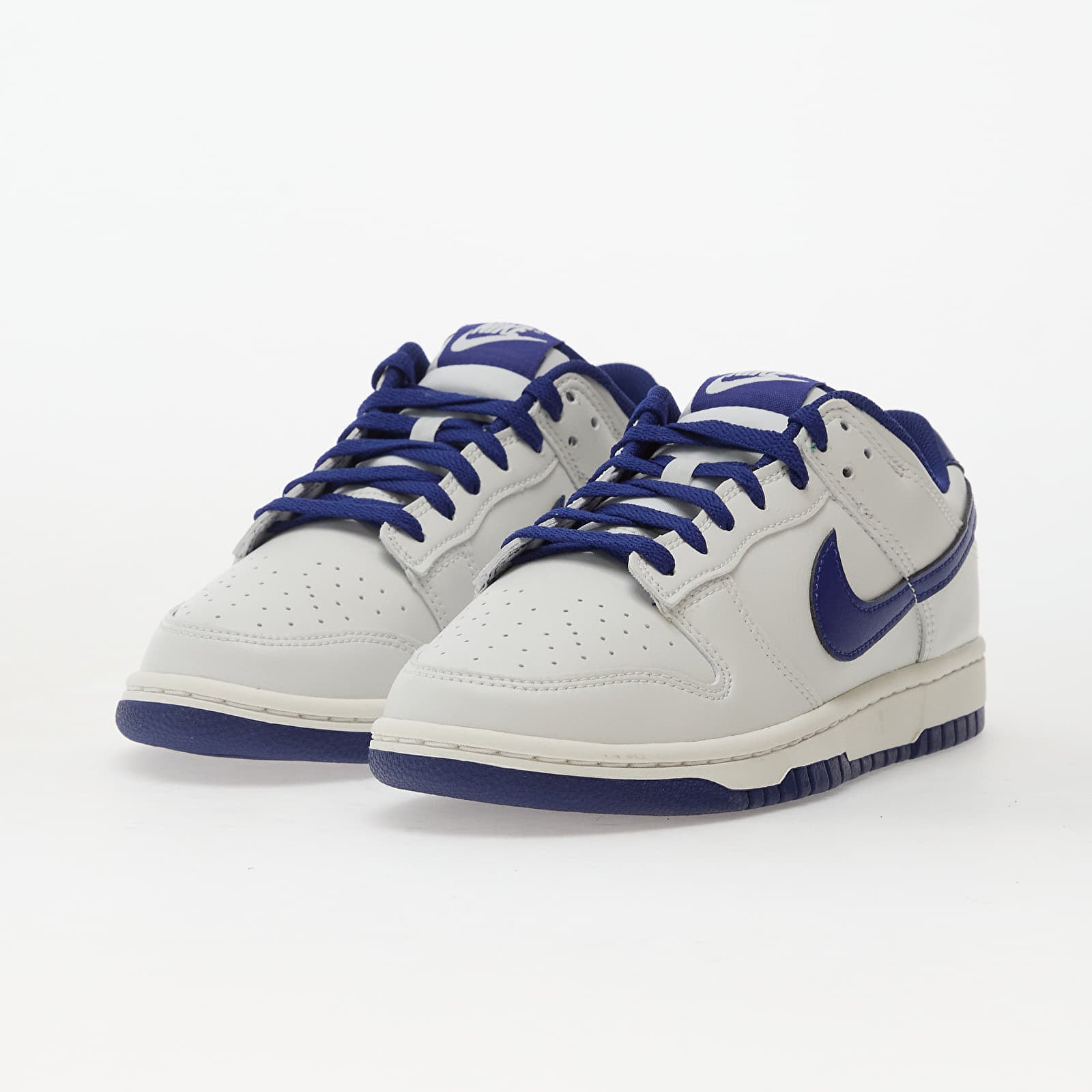 Ανδρικά παπούτσια Nike Dunk Low Retro Summit White/ Deep Royal Blue