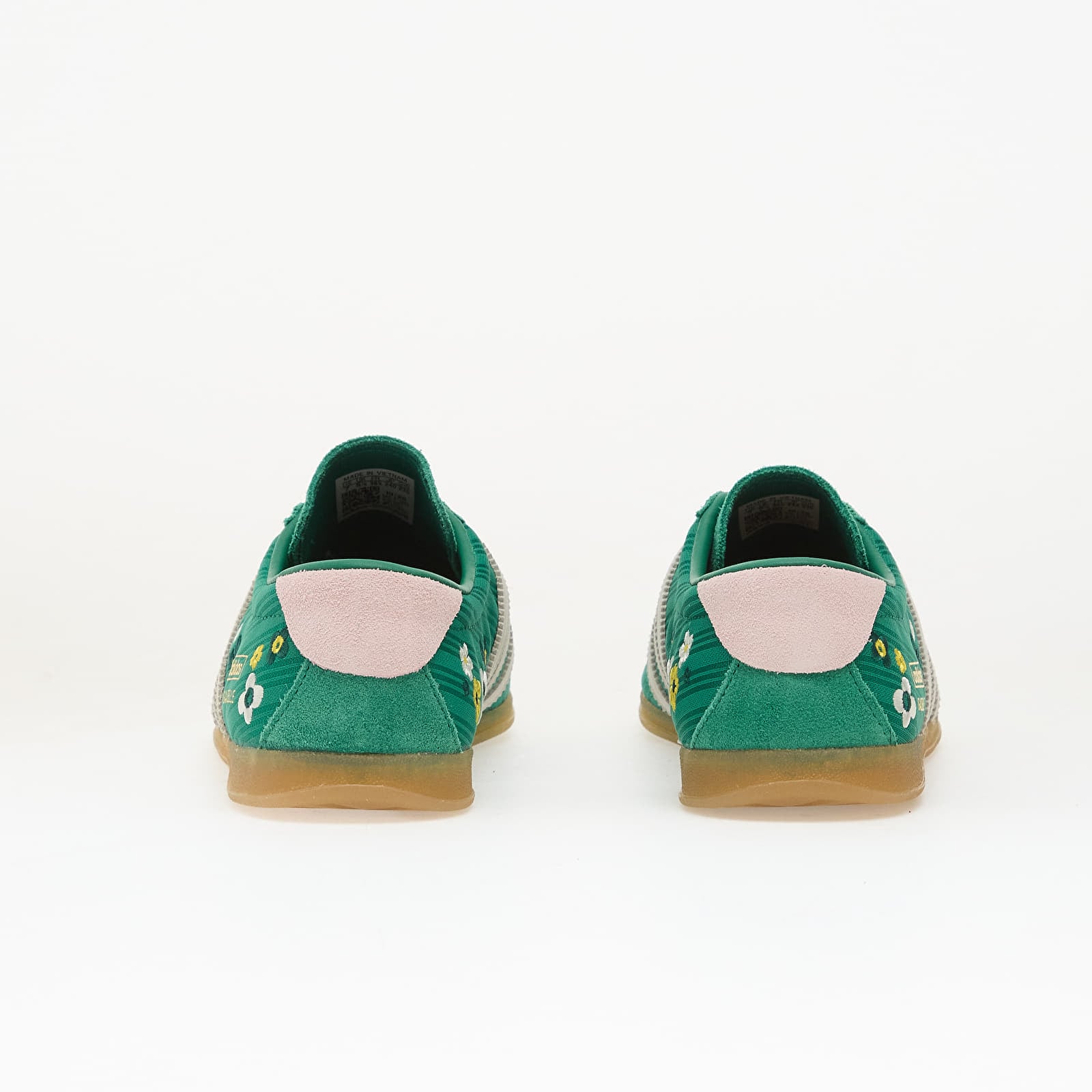 Sneakers och skor för kvinnor adidas Gazelle Lo Pro W Bright Green/ Off White/ Gum