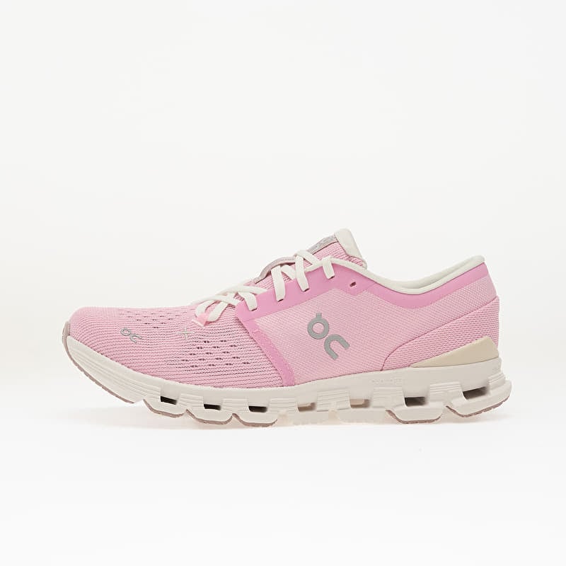 On W Cloud X 4 Petal/ Sand