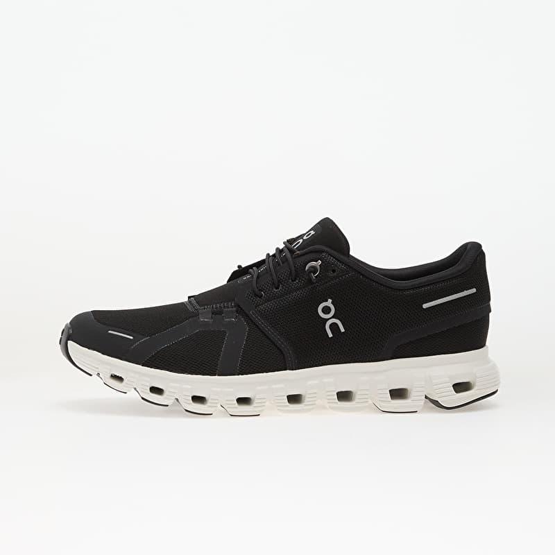On M Cloud 6 Wide Black/ White