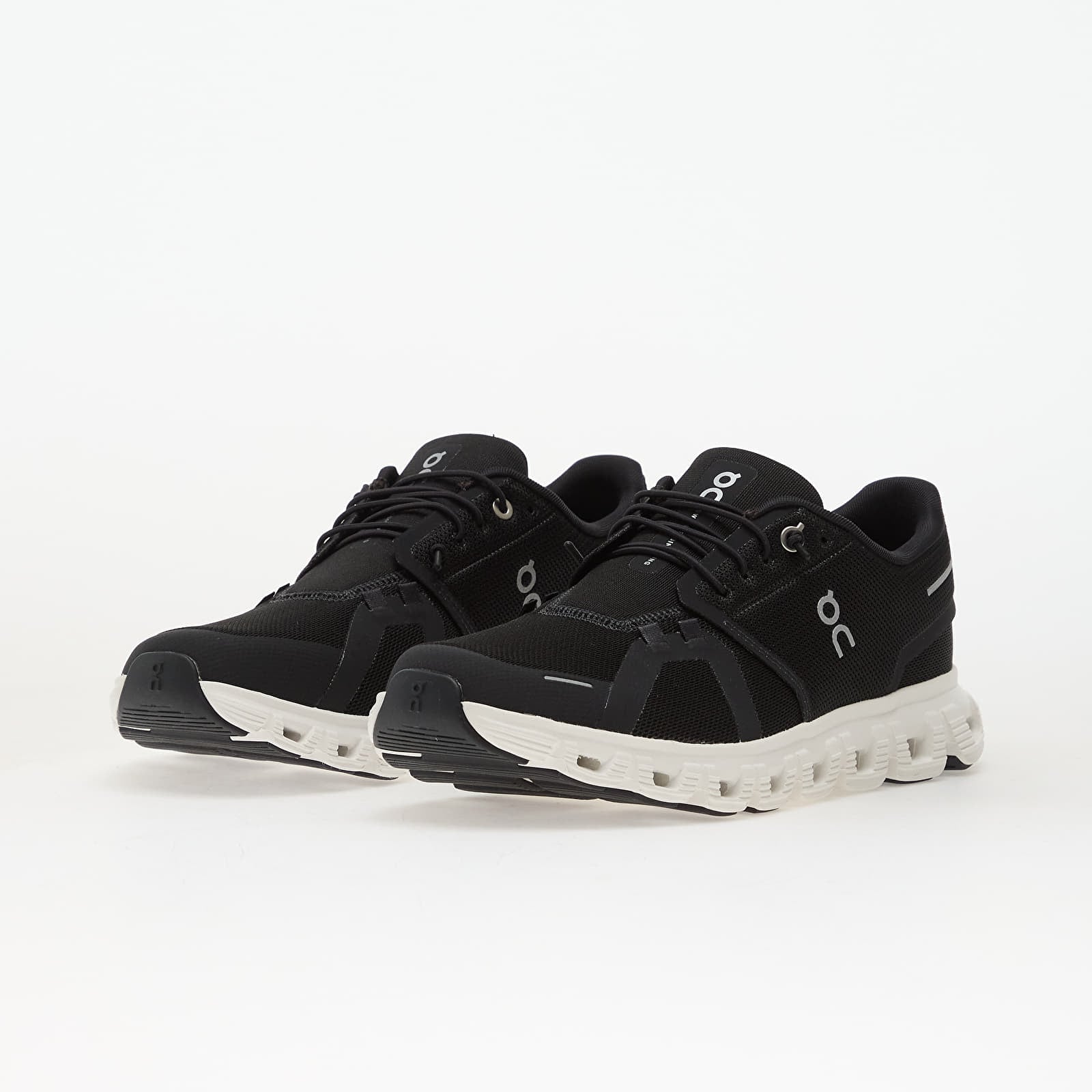 Turnschuhe und Schuhe für Männer On M Cloud 6 Wide Black/ White