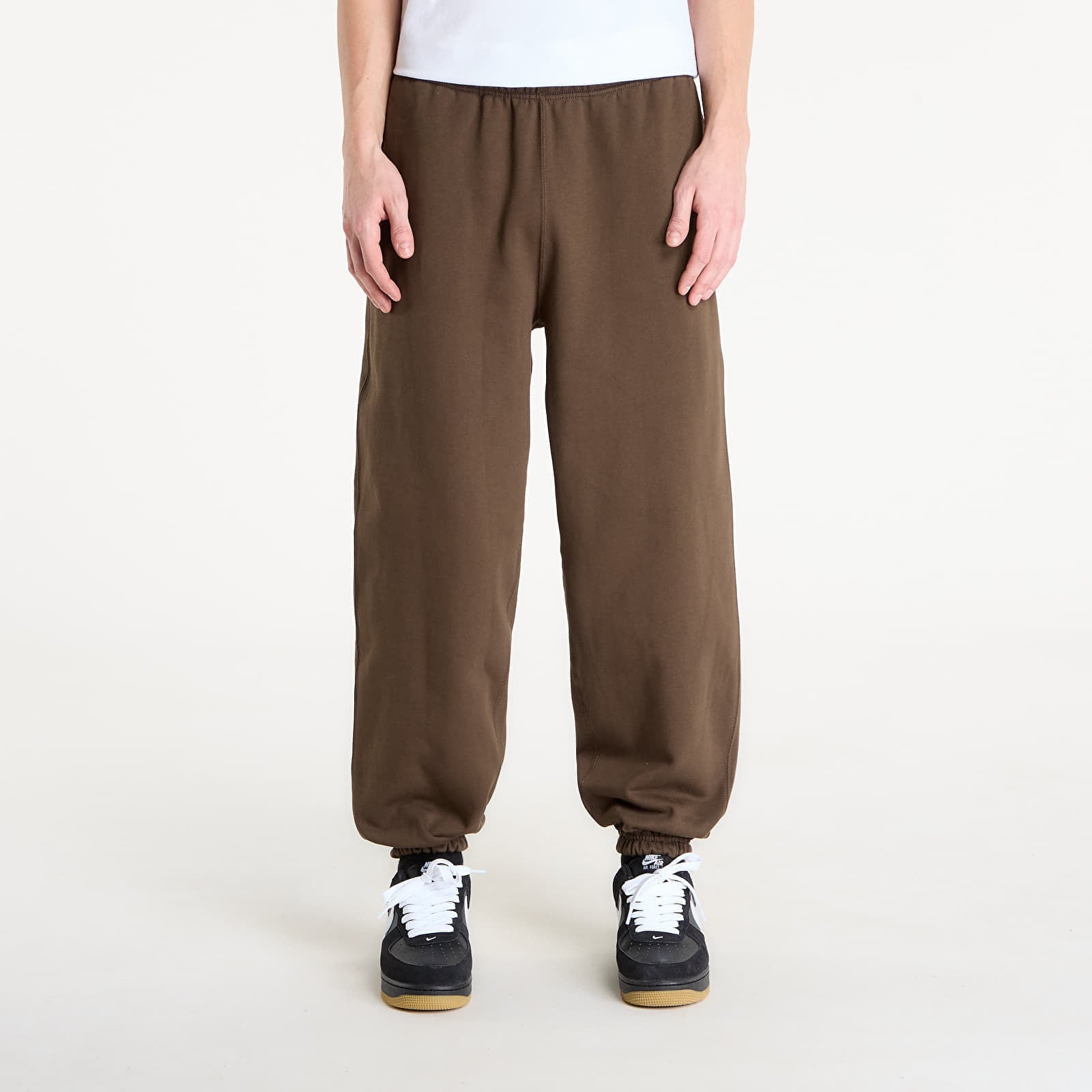 Pantaloni de trening Nike Solo Swoosh Mens Cuffed Fleece Pants Dark Hazel/ White L