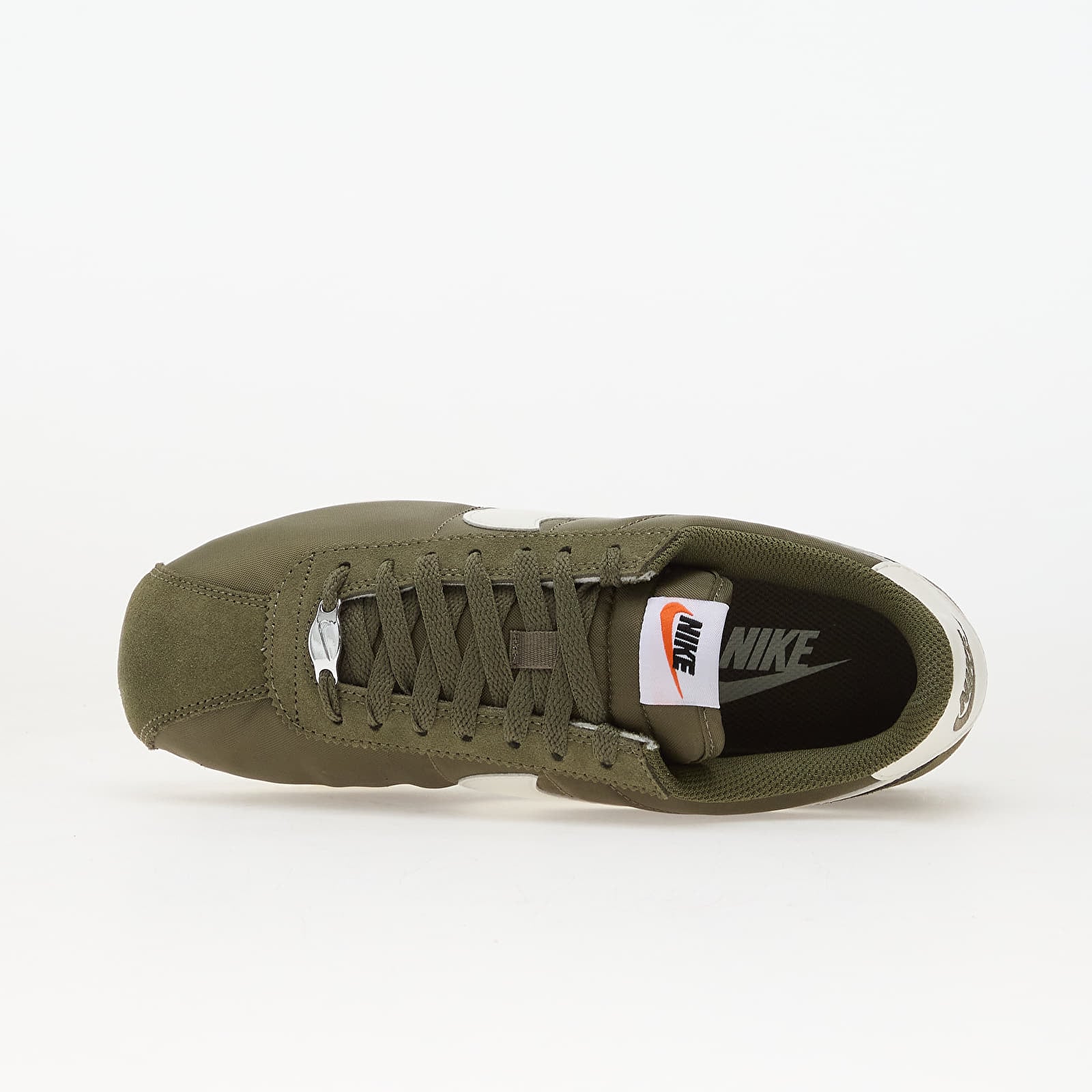 Women's sneakers and shoes Nike W Cortez Med Olive/ Sail