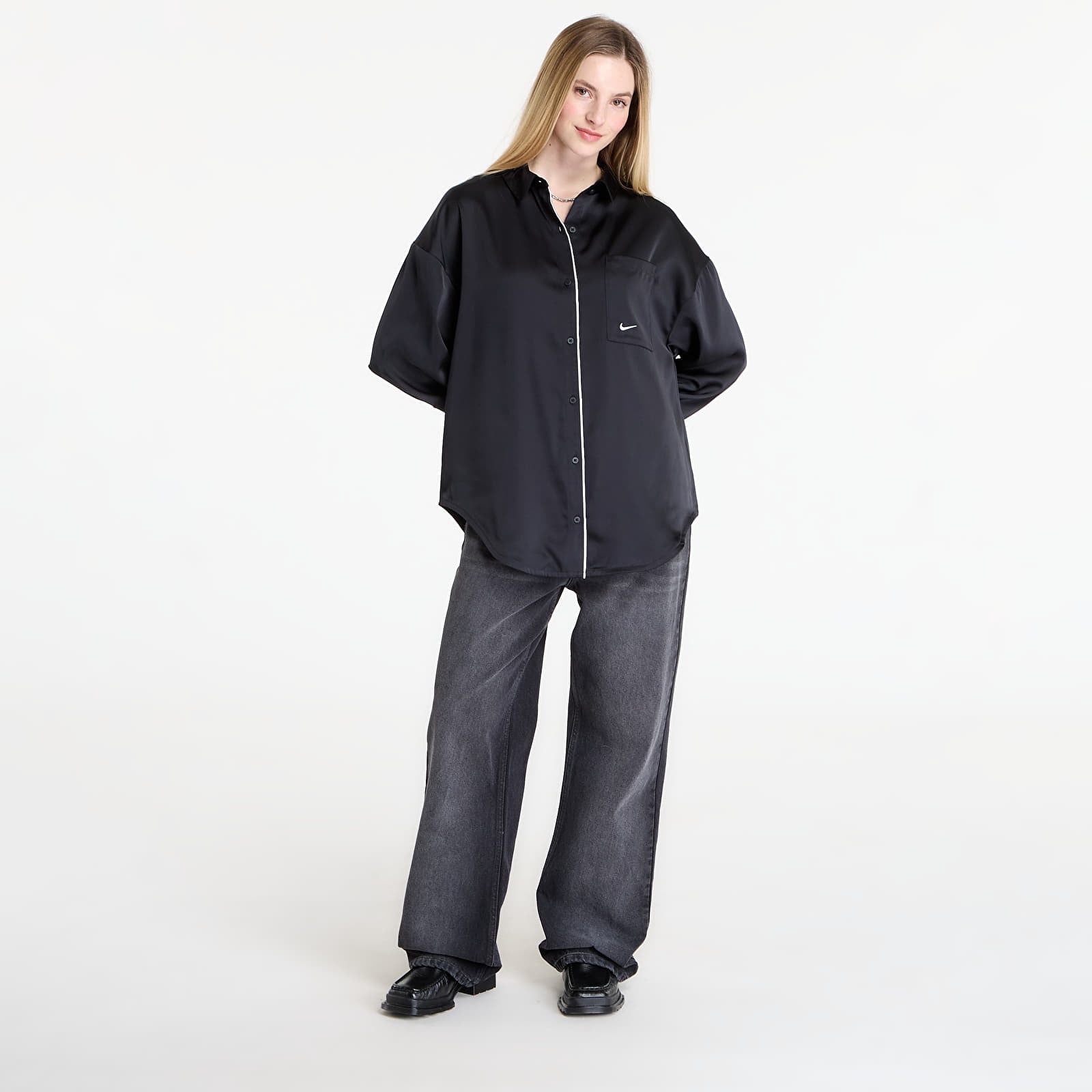 Hemden Nike Sportswear Women's Oversized Satin Long-Sleeve Top Black/ Sail