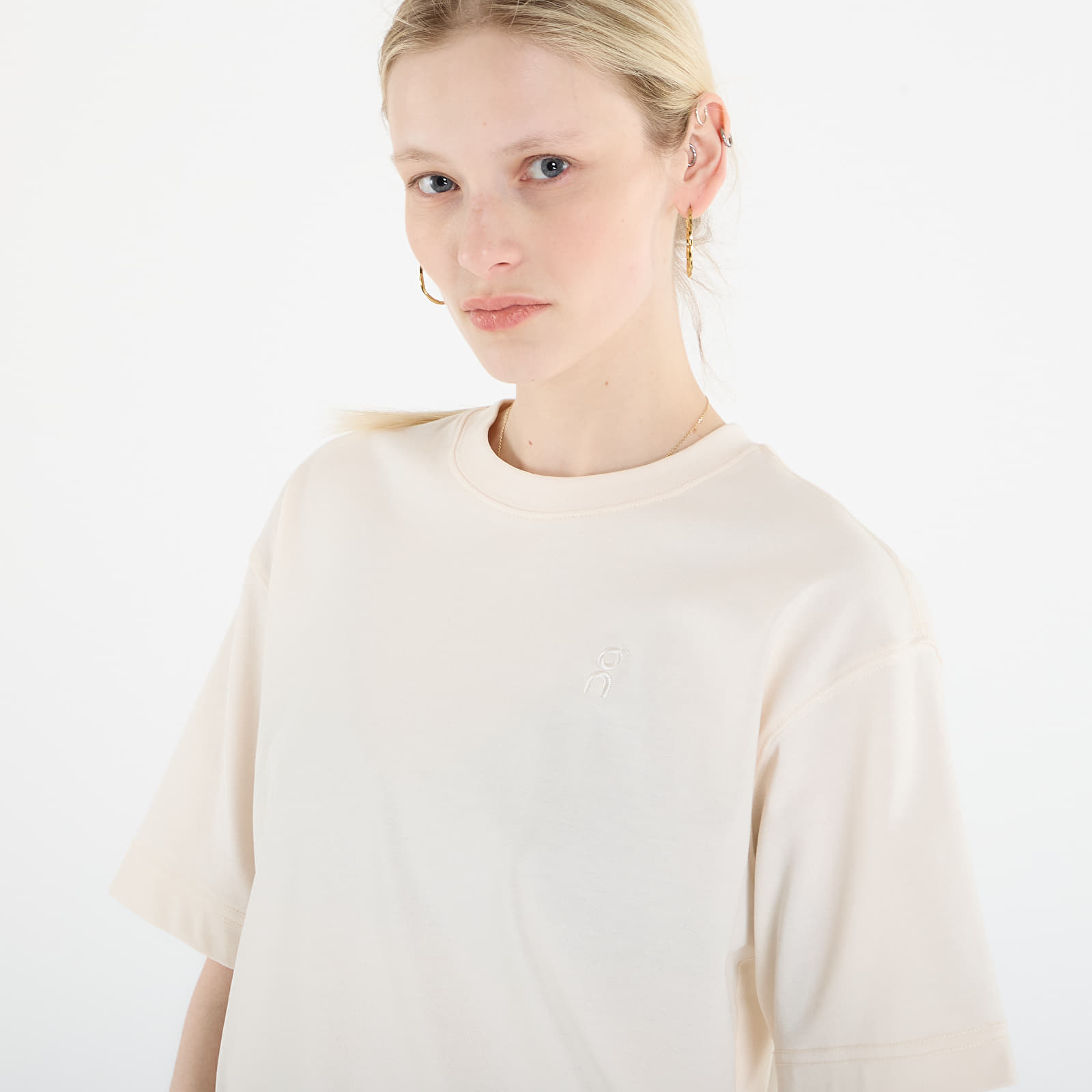 Women's T-shirts On Club Collective-T Dew