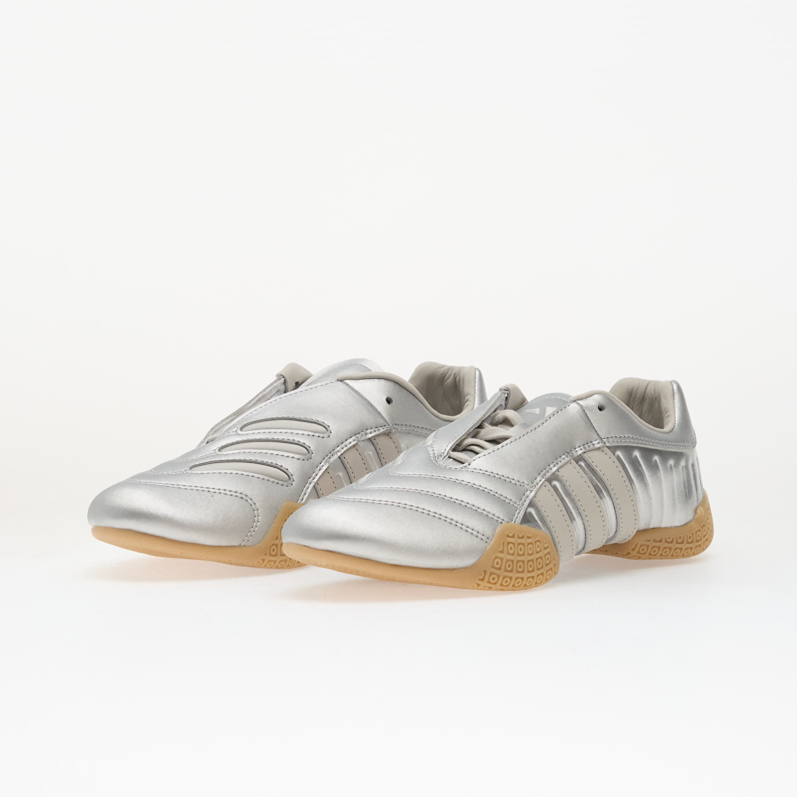 Buty damskie adidas Taekwondo Mei Elite W Silver Metallic/ Grey One/ Gum
