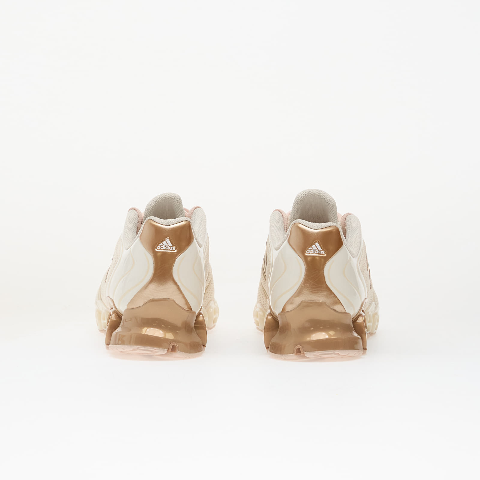 Încălțăminte și sneakerși pentru femei adidas Mega Ghostride W Core White/ Coppmt/ Wonder Aqua