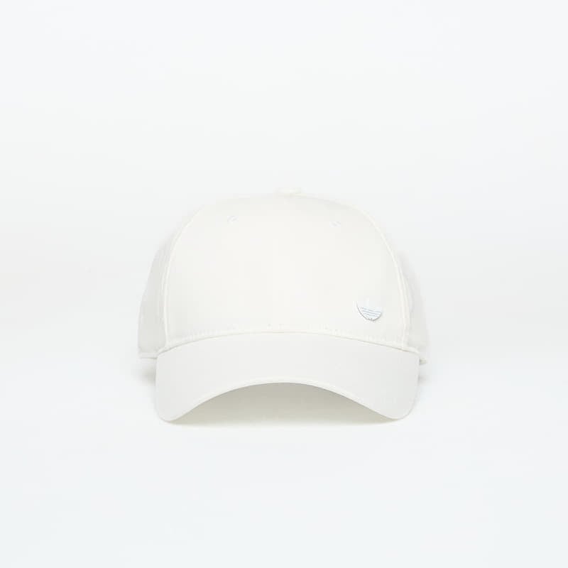 adidas Everyday Icons Cap With Tonal Metal Trefoil Cloud White