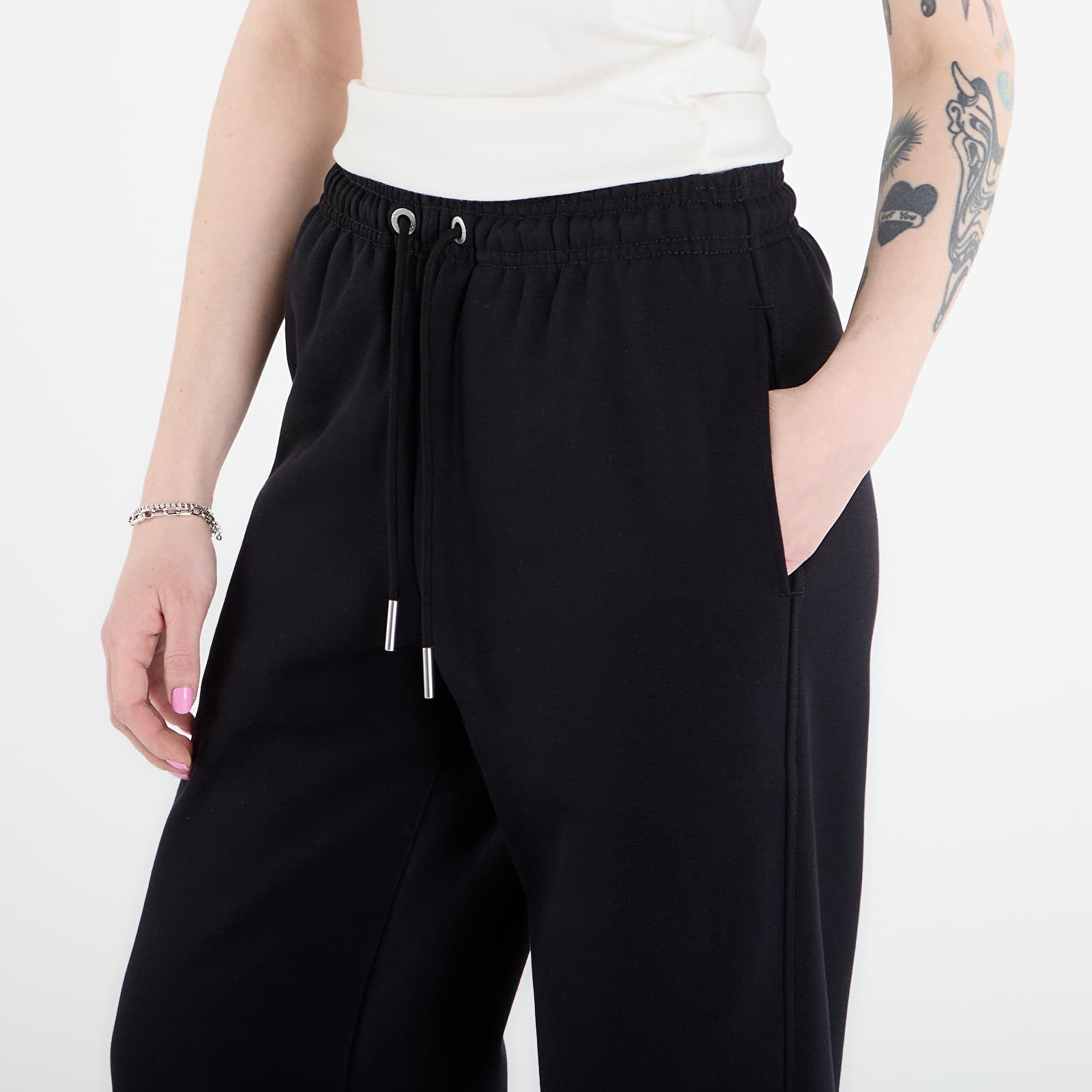 Pantaloni de trening pentru femei On Club Collective Pants Black