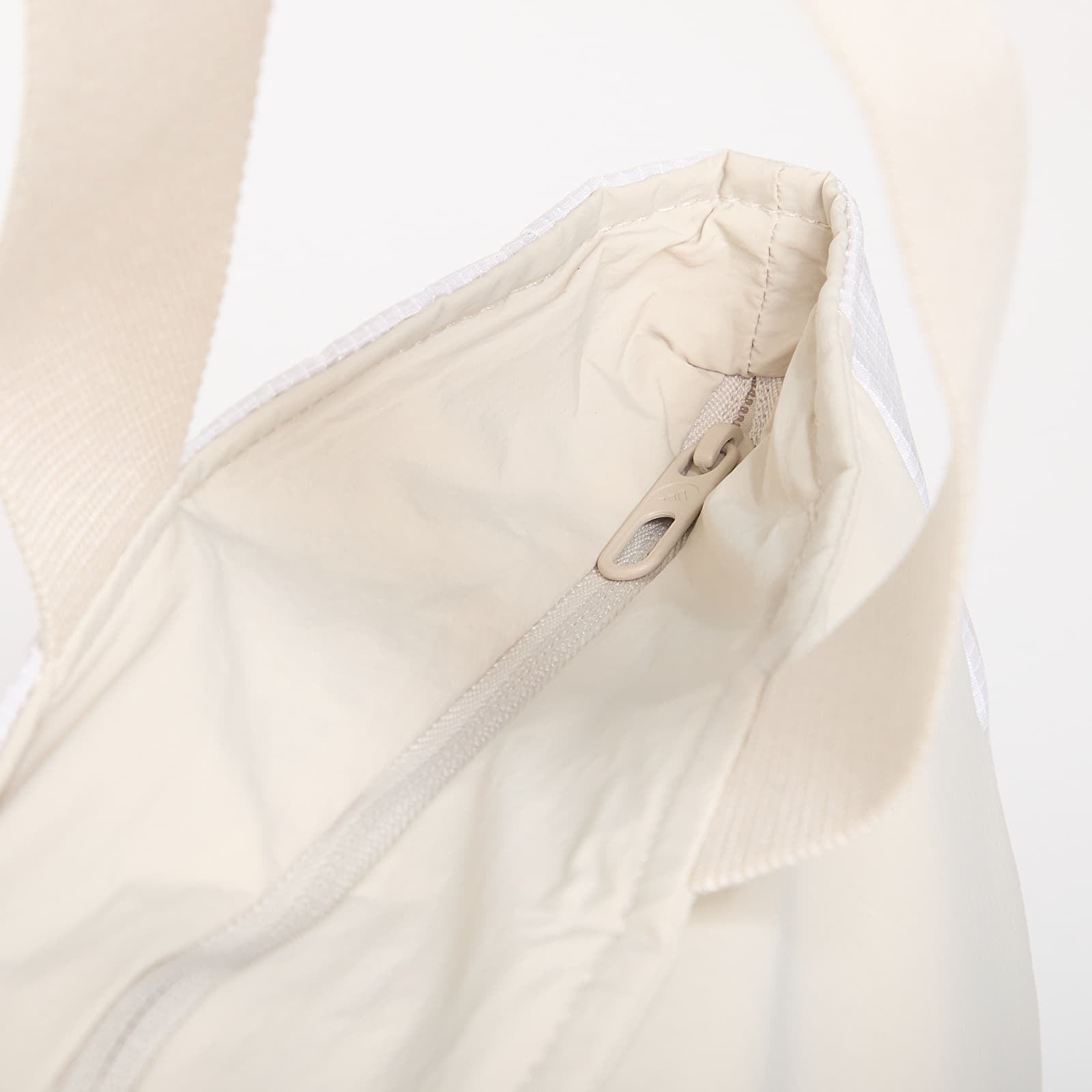 Férfi válltáskák adidas Clsc Summer Tote Wonder Aluminium/ White