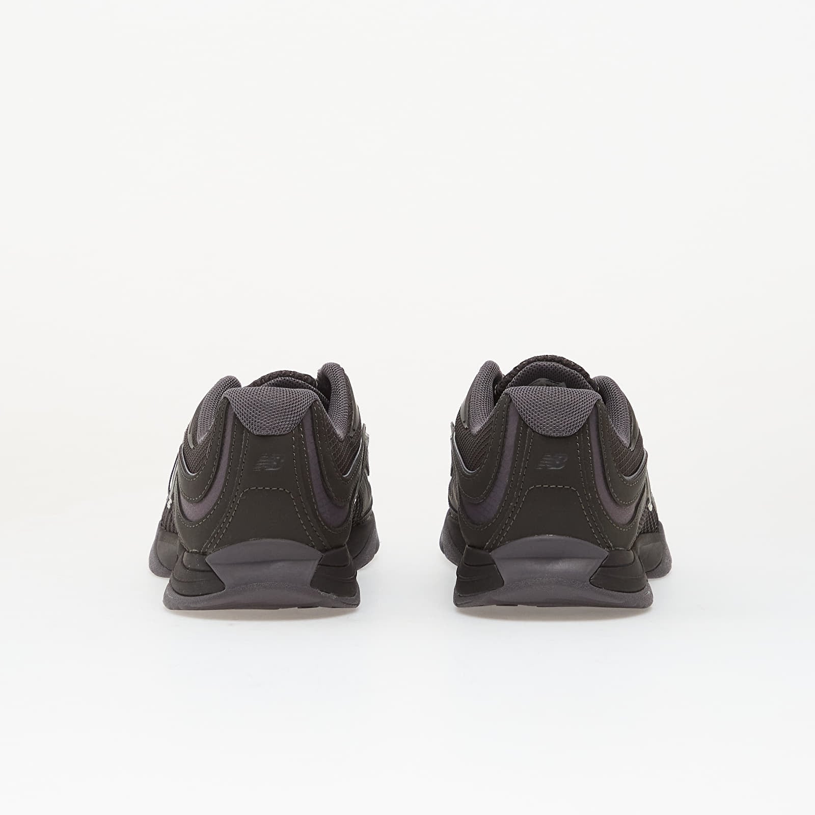 Turnschuhe und Schuhe für Männer New Balance RC56 Black