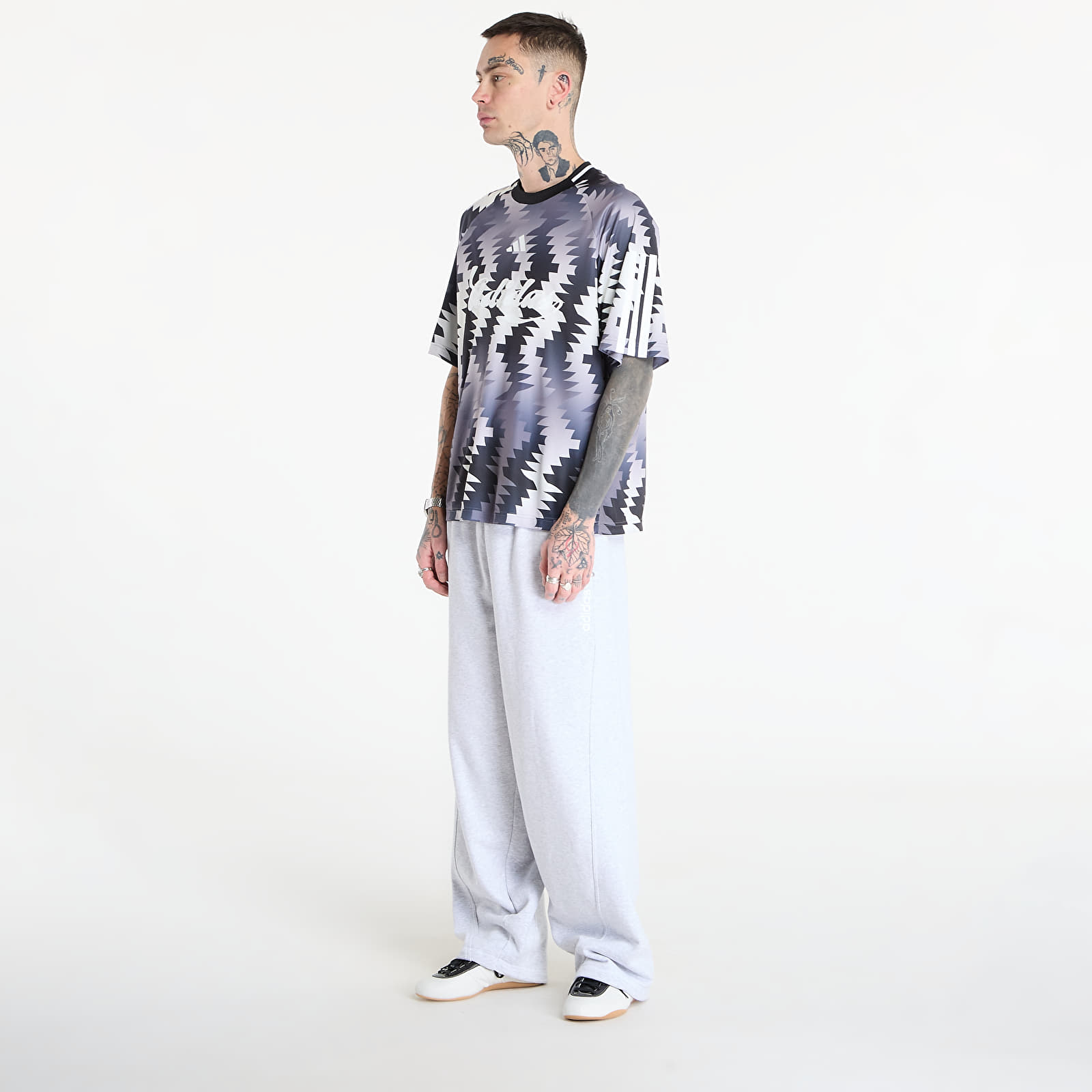 Tricouri bărbați adidas M Tiro Cg Aw T Grey Four/ Black/ Owhite/ Carbon