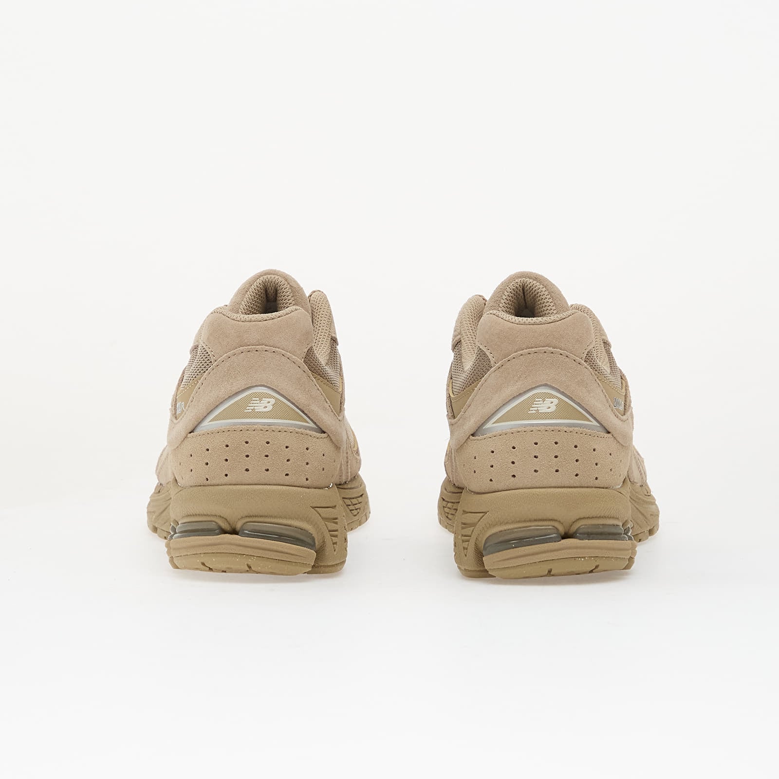 Men's sneakers and shoes New Balance 2002 Stoneware/ Silver Metallic