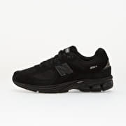 New Balance 2002 Black/ Black Metallic
