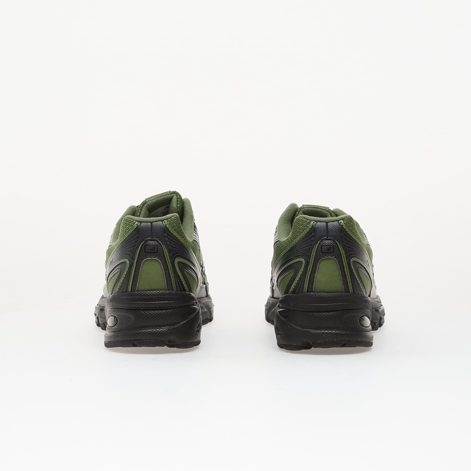 Men's sneakers and shoes New Balance 740 Utility Green/ Black