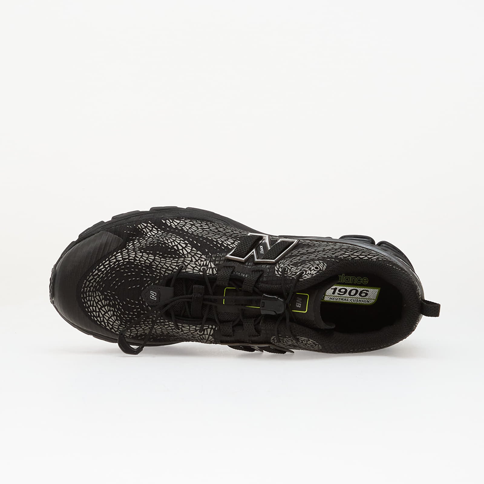 Men's sneakers and shoes New Balance 1906 Black/ 103 White/ Alkaline Green