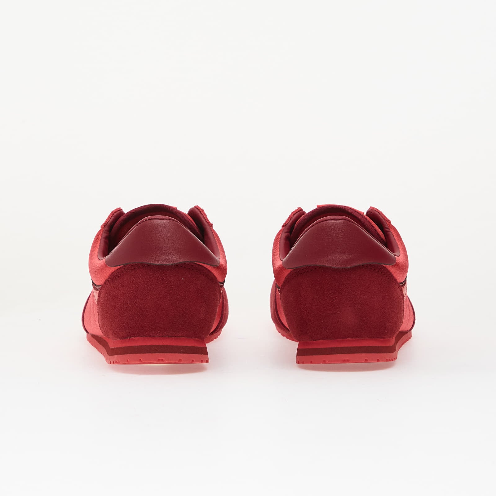 Men's sneakers and shoes Vans Super Lowpro Satin Crimson