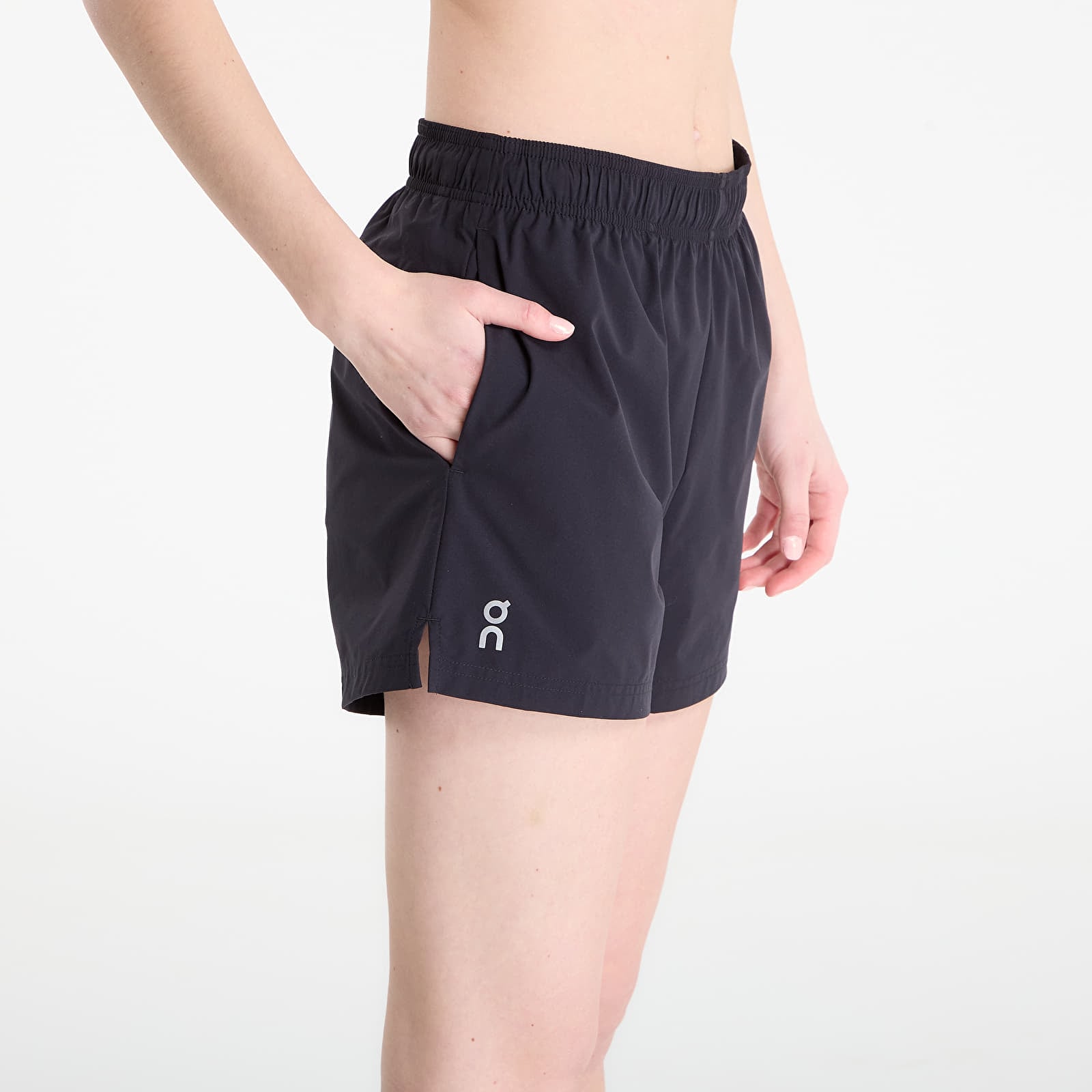 Sieviešu šorti On 3" Core Shorts Black