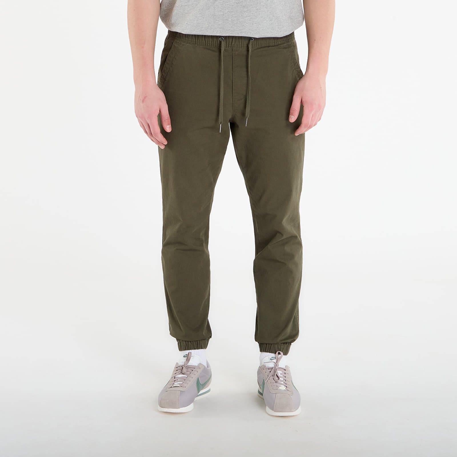 Панталони GAP V-Essential Jogger Black Moss L