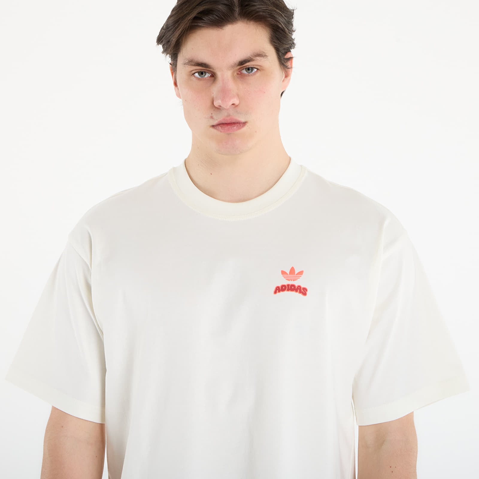 Tričká adidas Pixelated Burget Character Graphic T-Shirt Off White