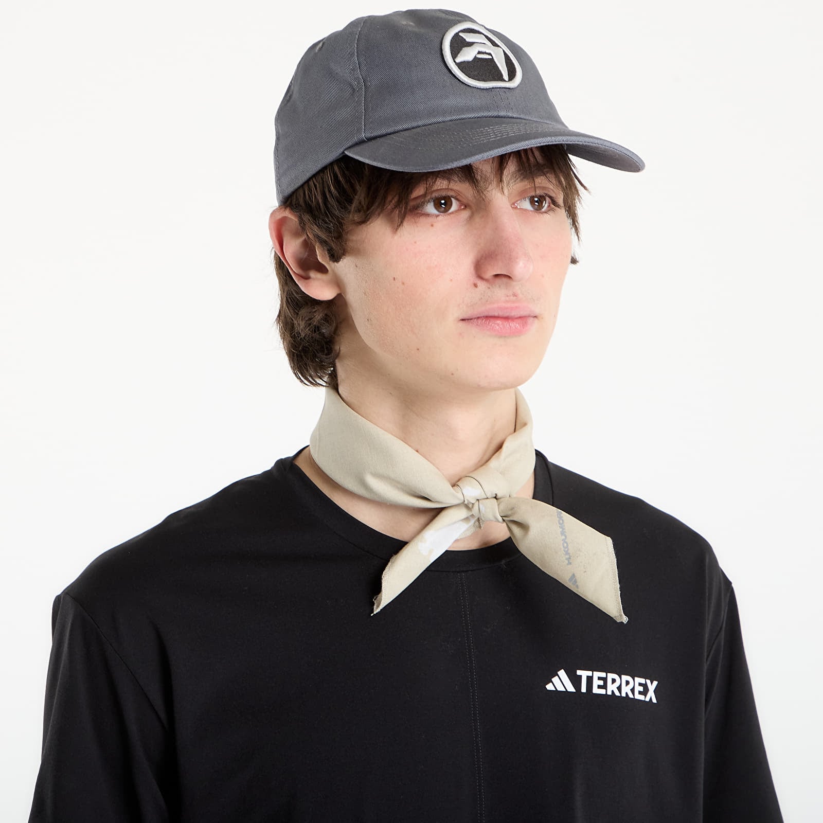 Pánske šatky adidas Adi365 x Hermanos Koumori Bandana Putty Grey/ Grey One/ Refsil