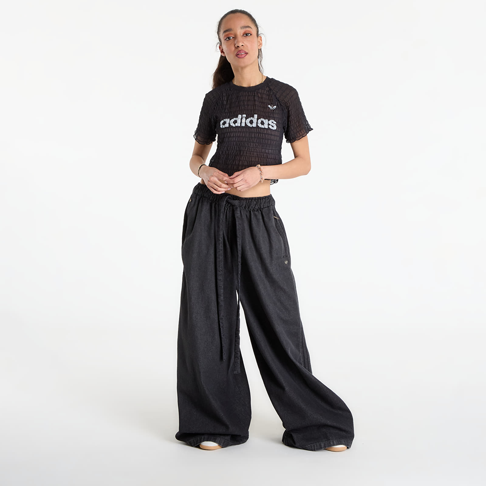 T-shirts adidas Smocked Tee Black