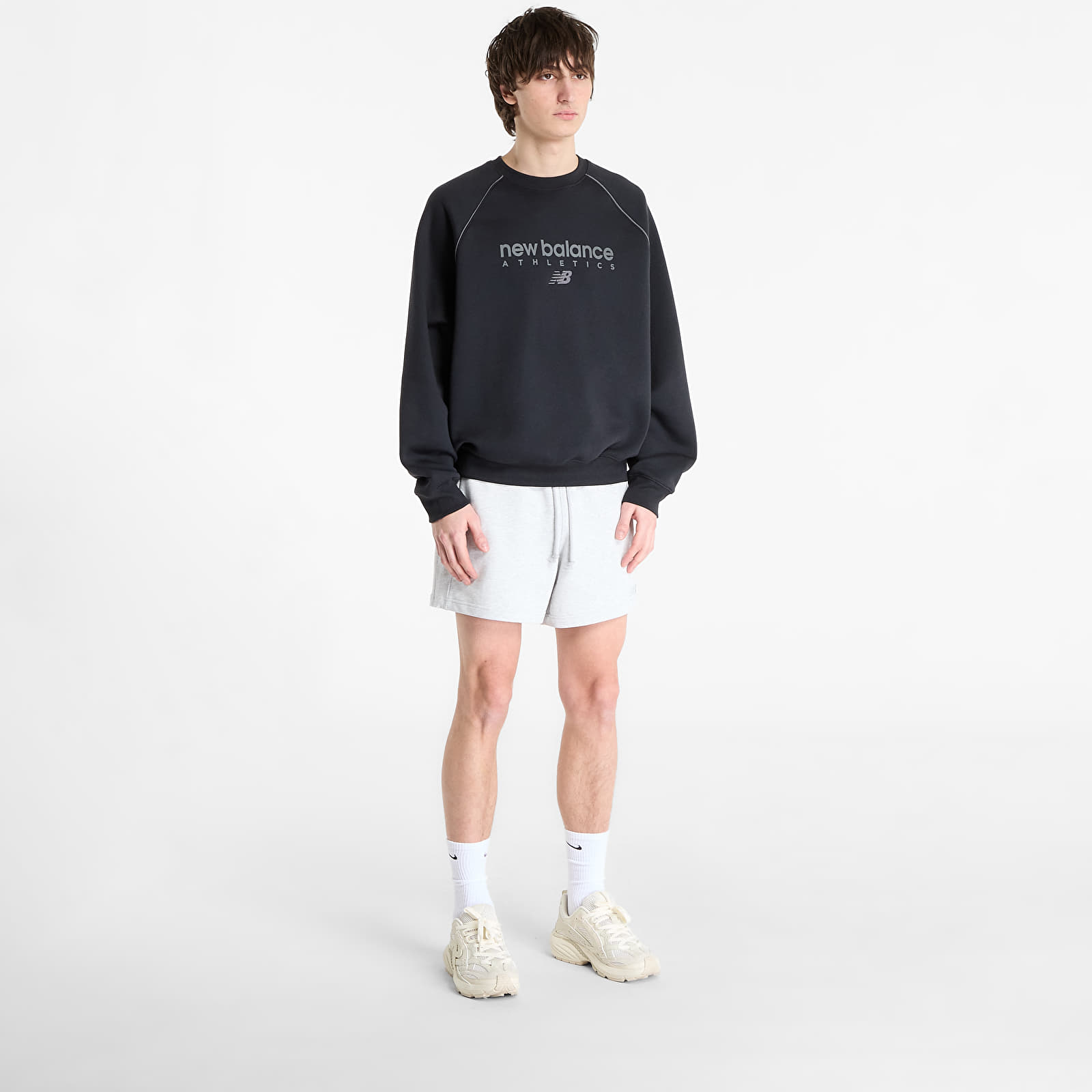 Muške dukserice New Balance Linear Graphic Fleece Crew Black