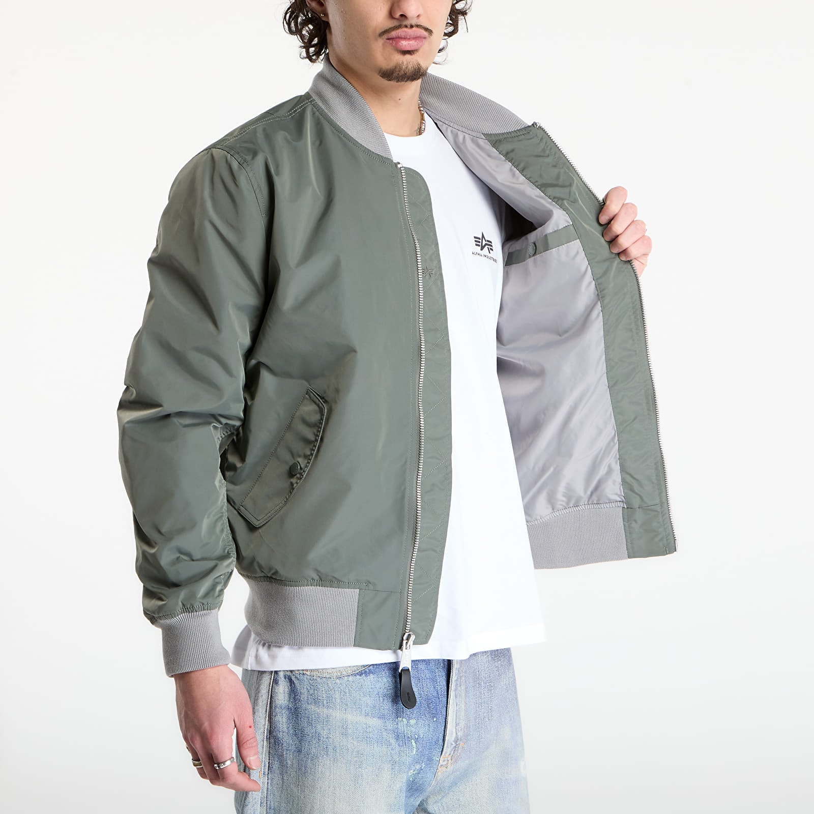 Herrenjacken Alpha Industries MA-1 TTC Light Vintage Green/ Silver