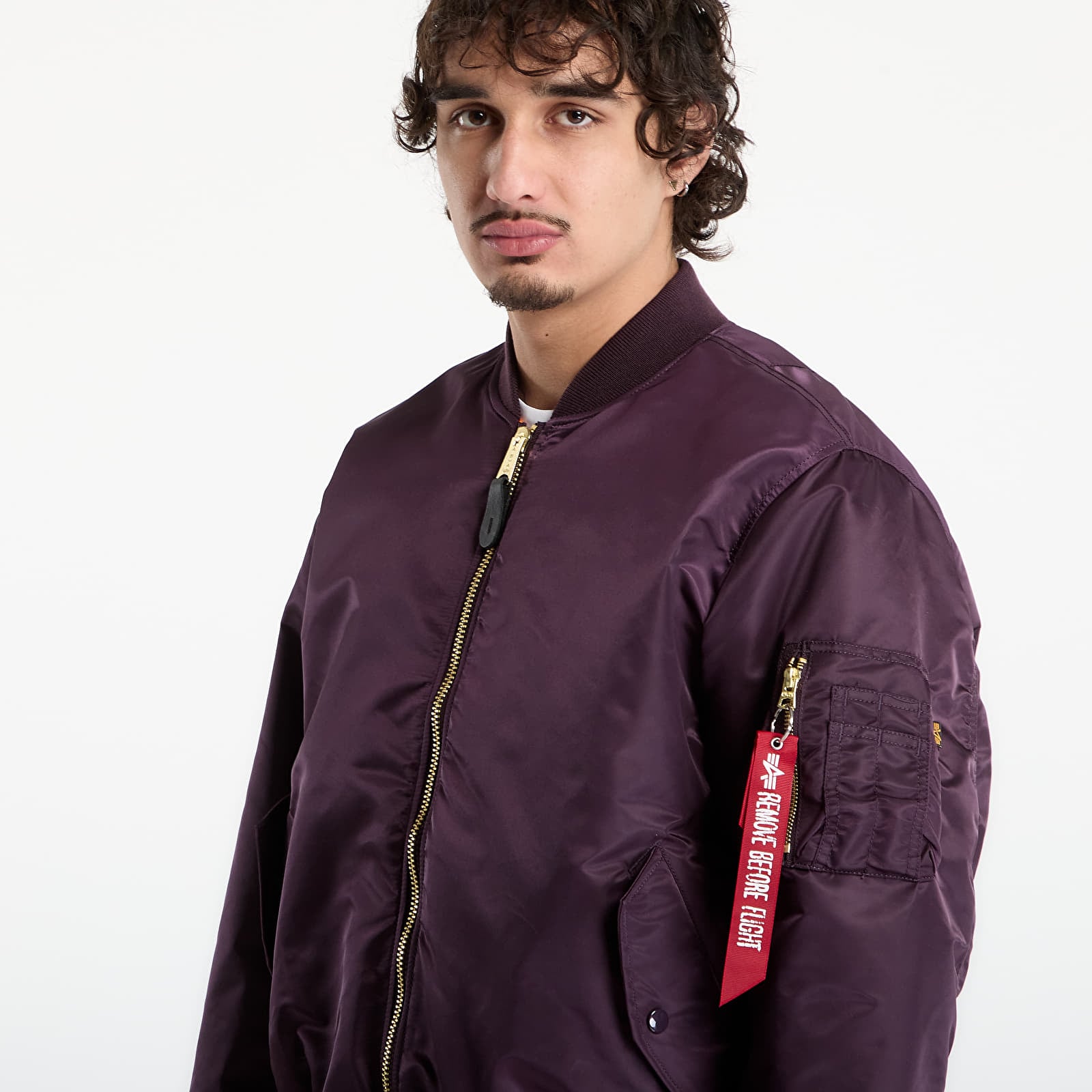 Herrenjacken Alpha Industries MA-1 Heritage Bomber Plum