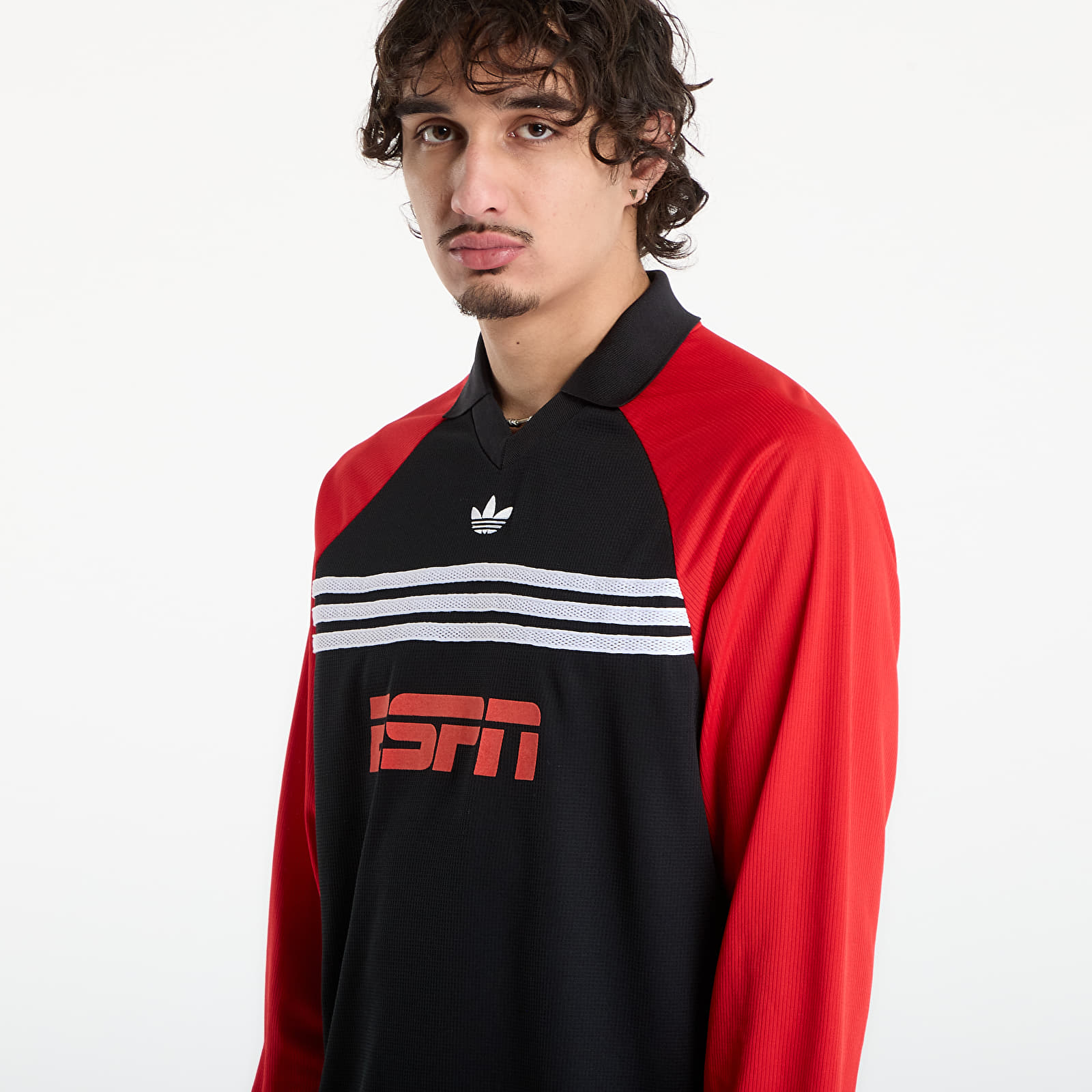 T-Shirts Männer adidas Chest Str Ls T Black/ Better Scarlet