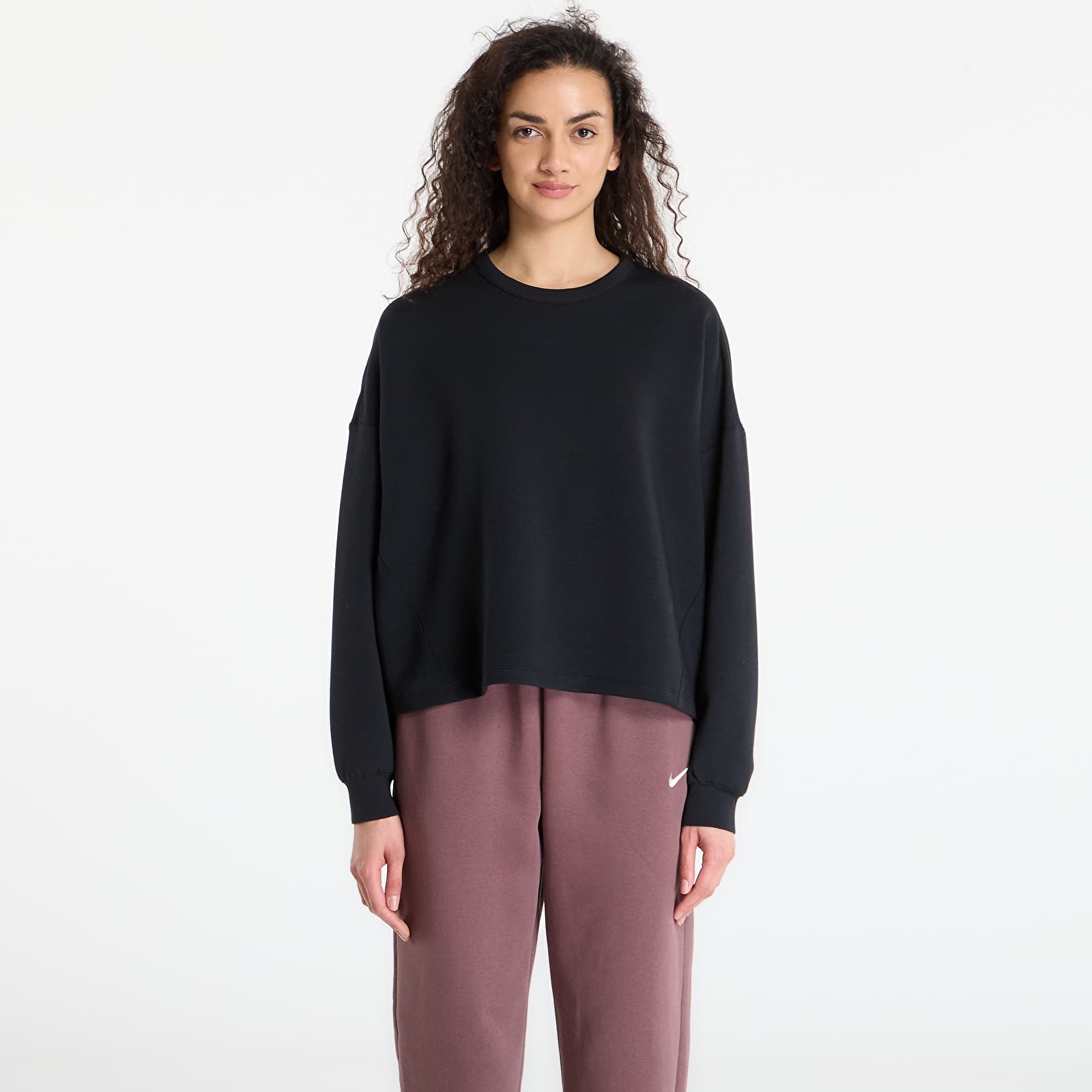 T-shirts Nike 24.7 ImpossiblySoft Women's Dri-FIT Oversized Crew-Neck Top Black/ Dk Smoke Grey