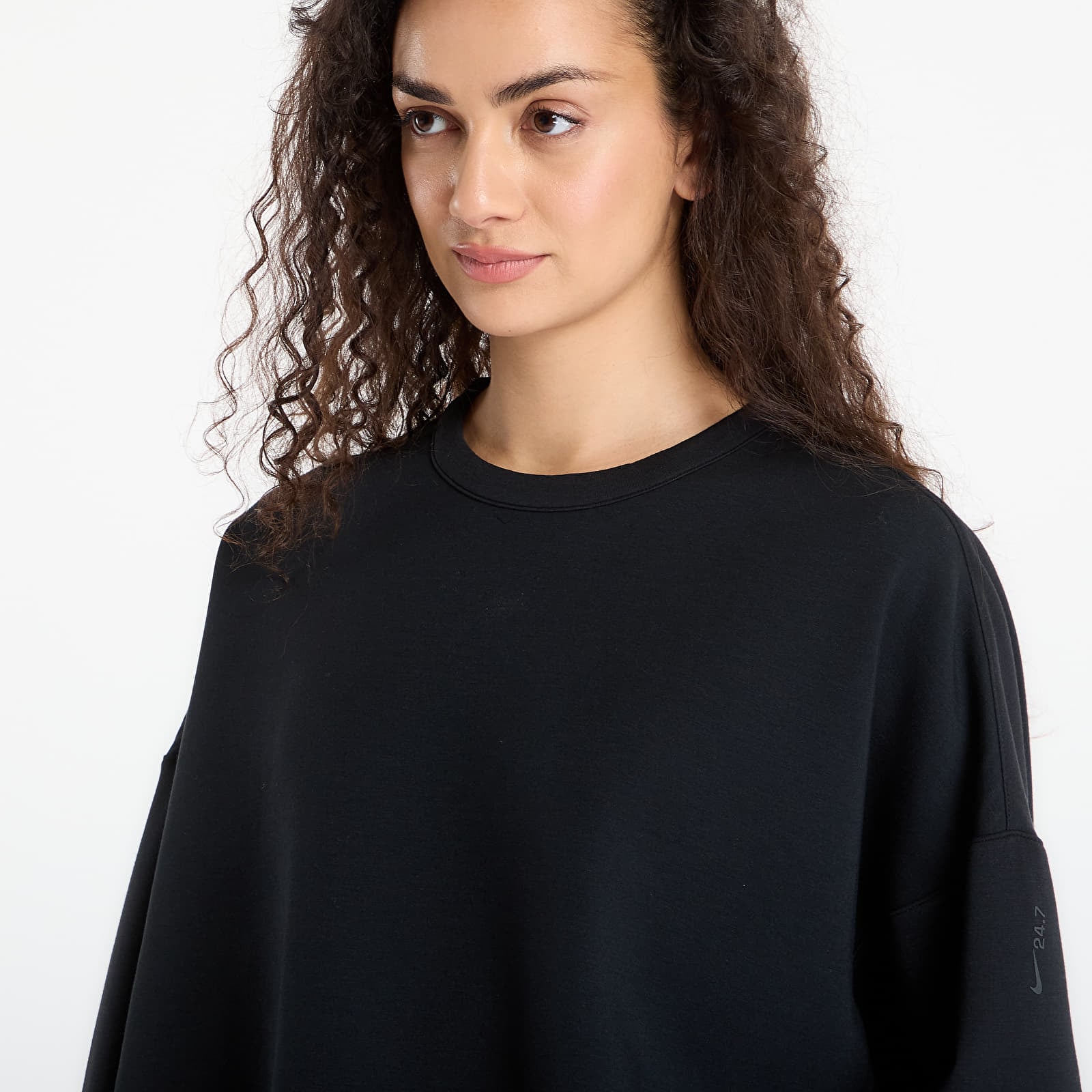 T-shirts Nike 24.7 ImpossiblySoft Women's Dri-FIT Oversized Crew-Neck Top Black/ Dk Smoke Grey