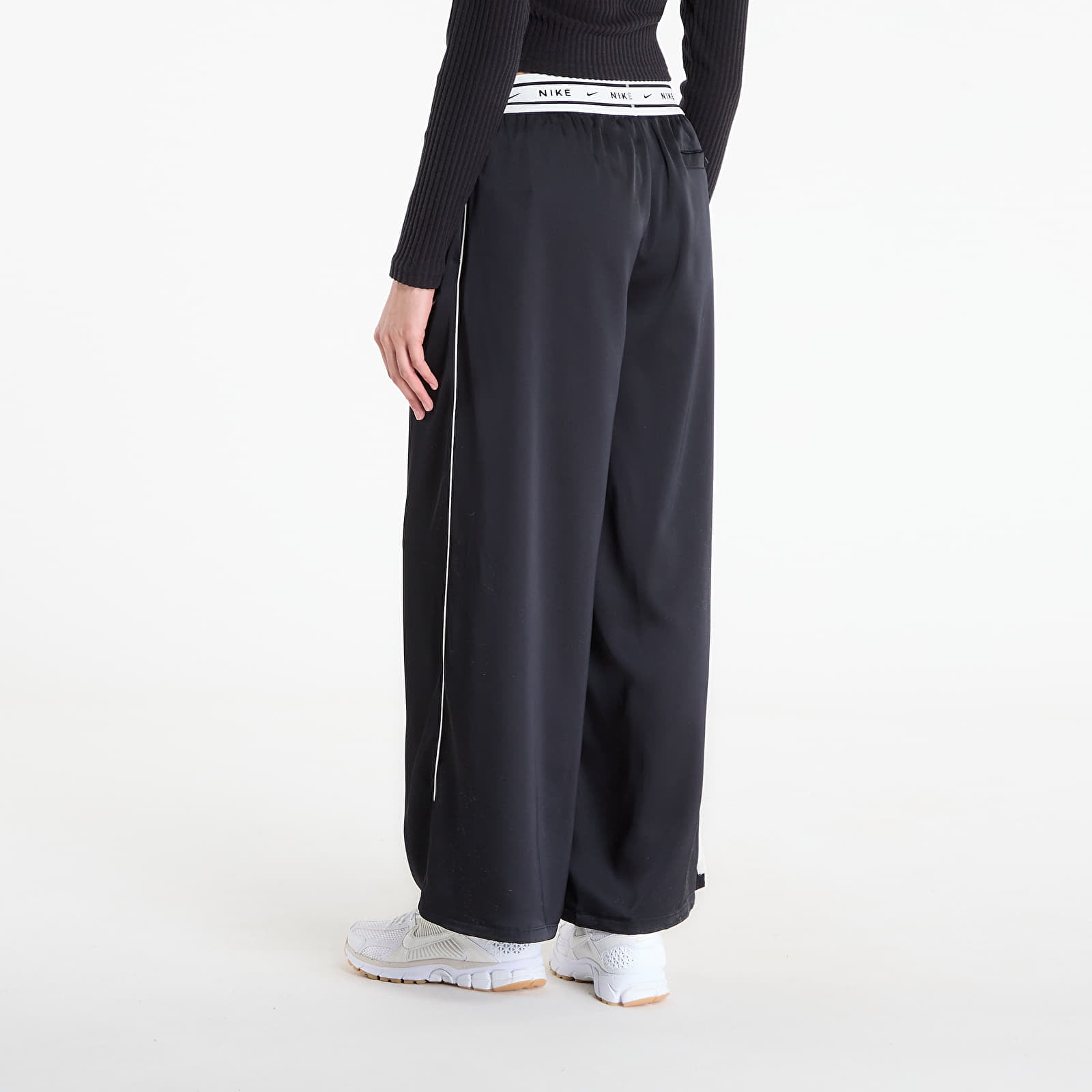 Pants Nike Sportswear Women's Loose Mid-Rise Satin Pants Black/ Sail