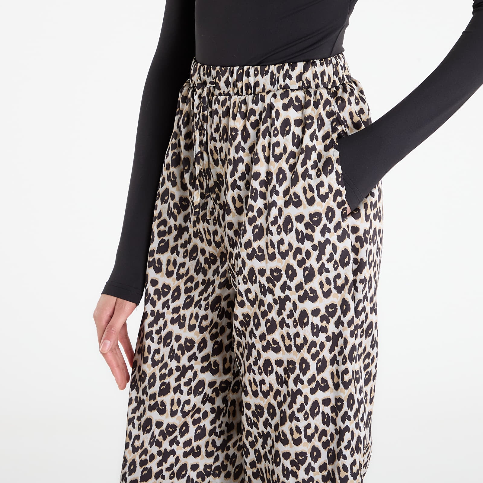 Women's Trousers Urban Classics Ladies Leo Resort Pants Leo