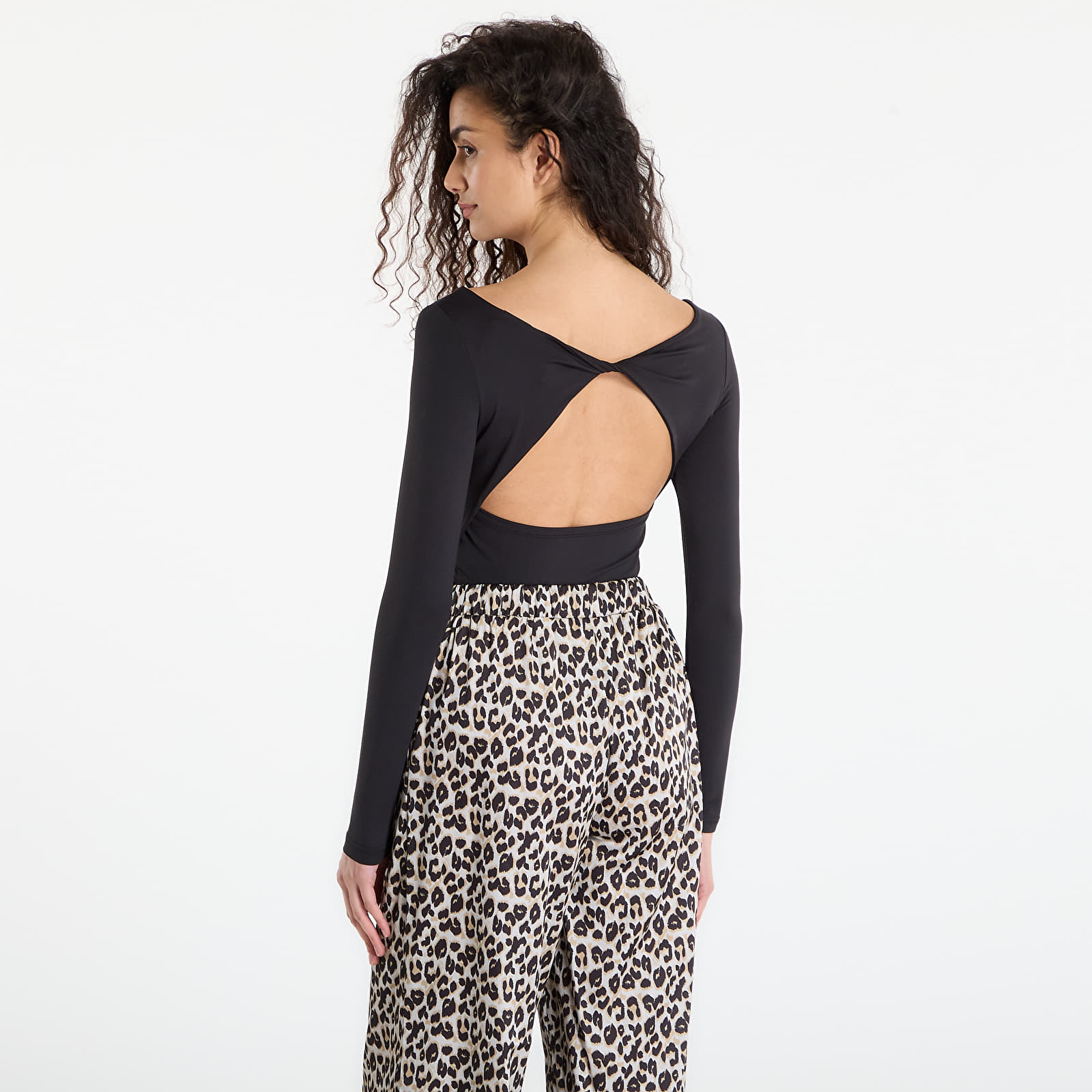 T-Shirts Frau Urban Classics Ladies Slim Fit Longsleeve Black