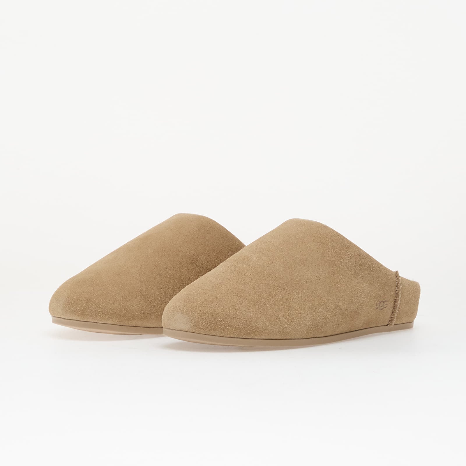 Sieviešu kedas un apavi UGG W Elea Slip-On Sand