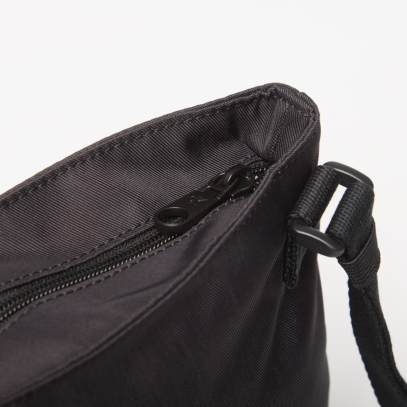 Umhängetaschen für Männer Calvin Klein Bold Flatpack Black