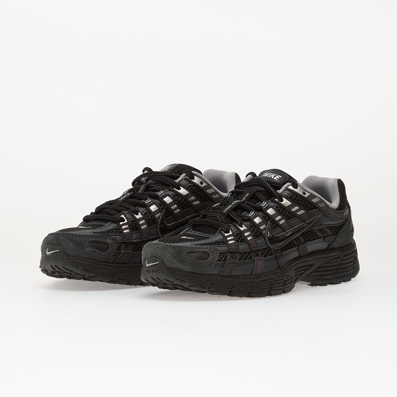 Ανδρικά παπούτσια Nike P-6000 Se Anthracite/ Black-Chrome-Metallic Silver