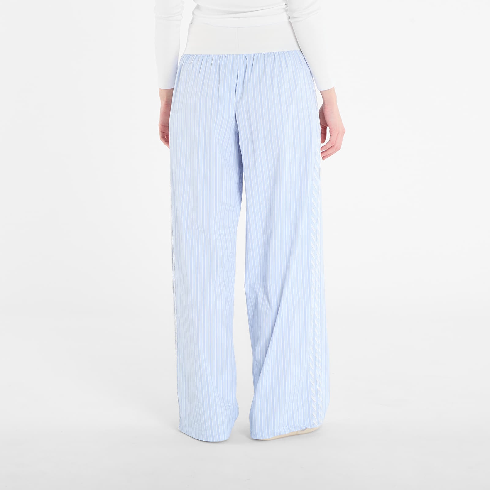 Dámske nohavice adidas P Ess Pant Crsk/ Ambient Sky