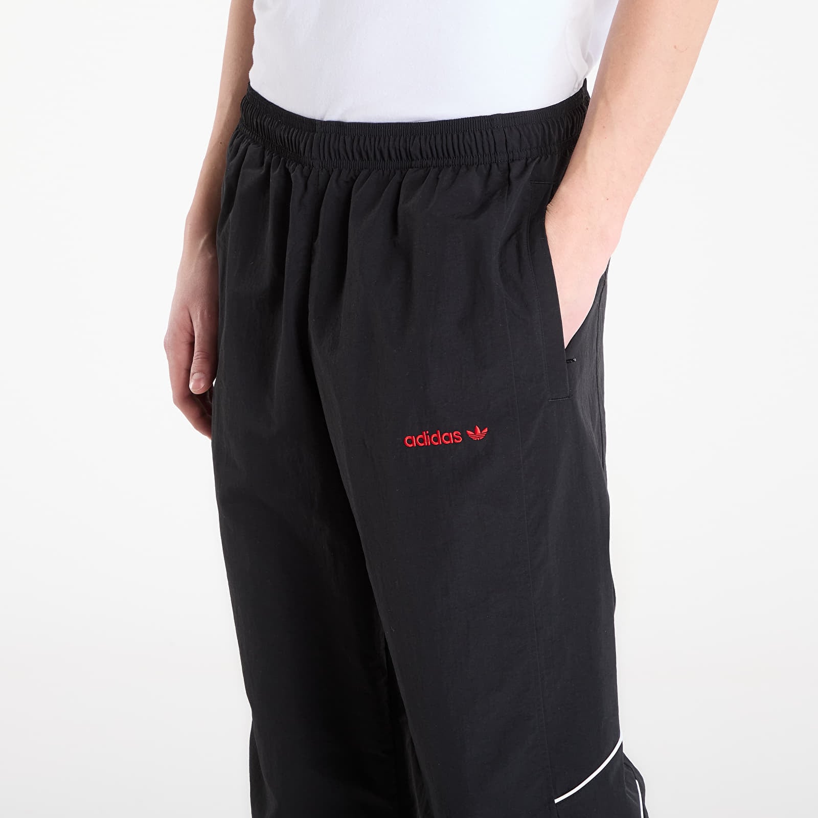 Siltās bikses adidas Track Pants Black