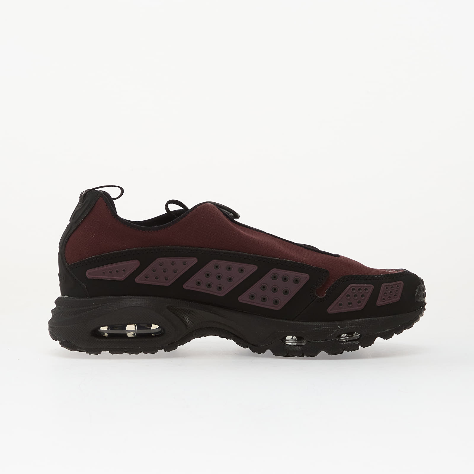 Dámske topánky a tenisky Nike Air Max Sndr Gtx Burgundy Crush/ Black