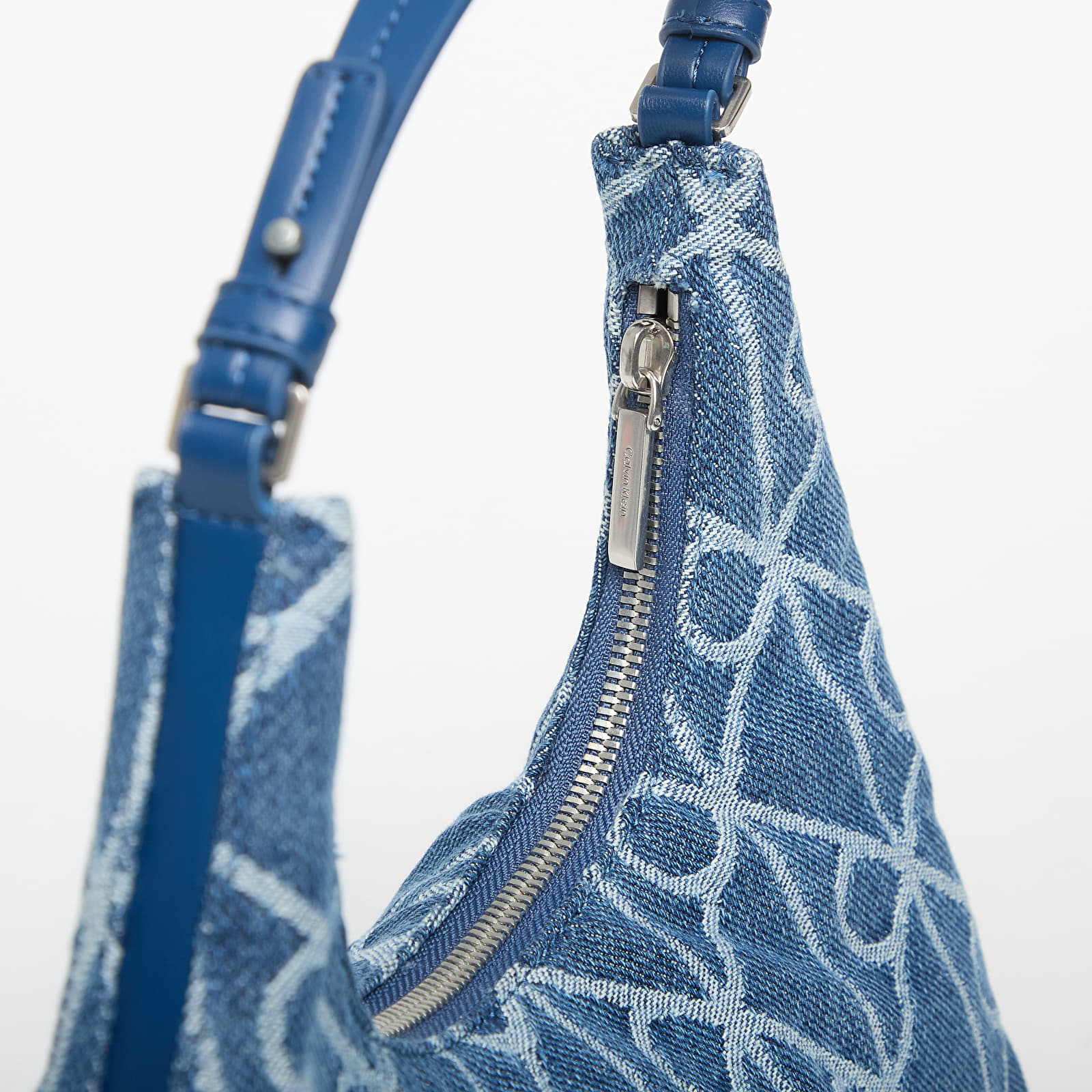 Męskie torby na ramię Calvin Klein Emblem Aop Denim Sho Blue