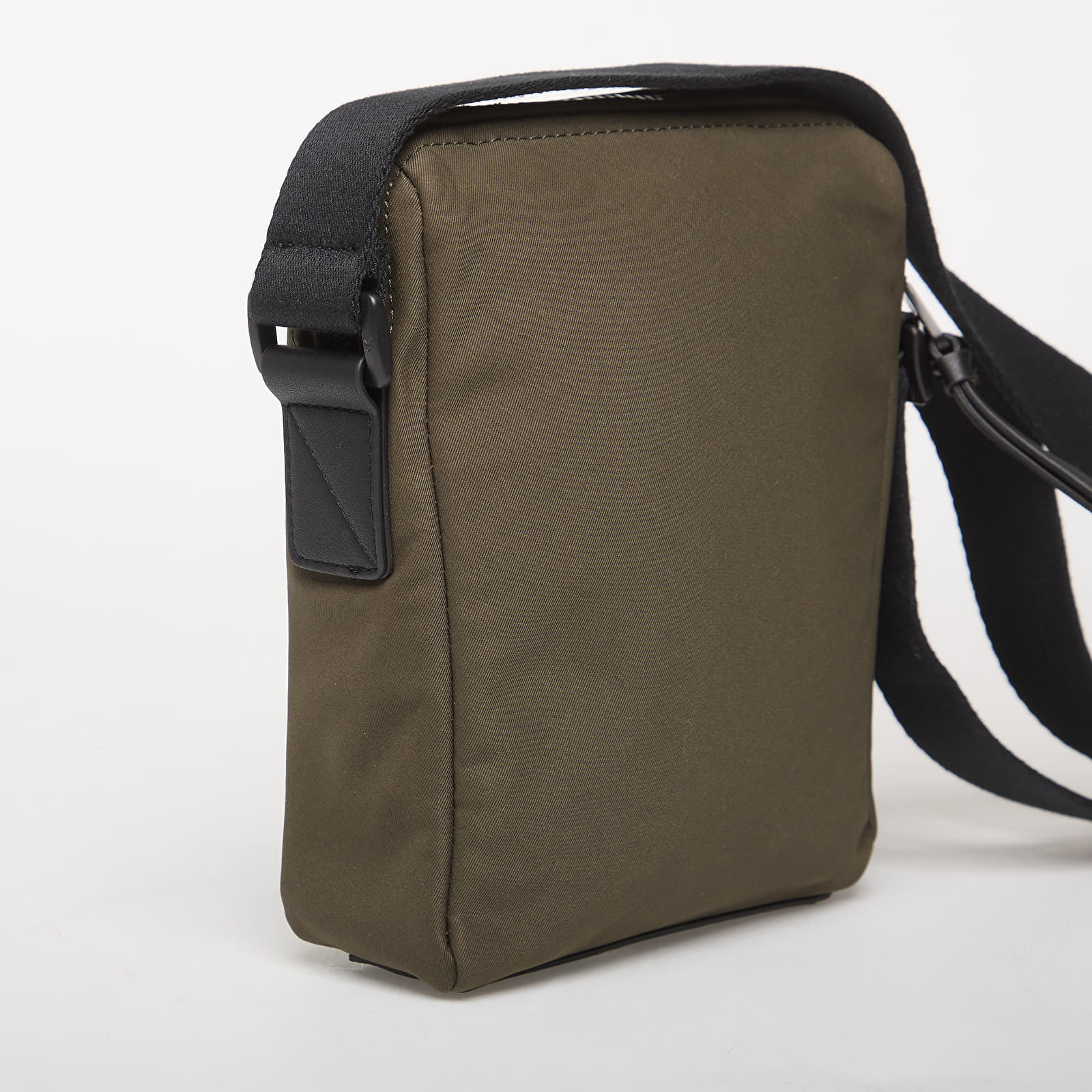 Vīriešu plecu somas Calvin Klein Canvas Mix Reporter Green