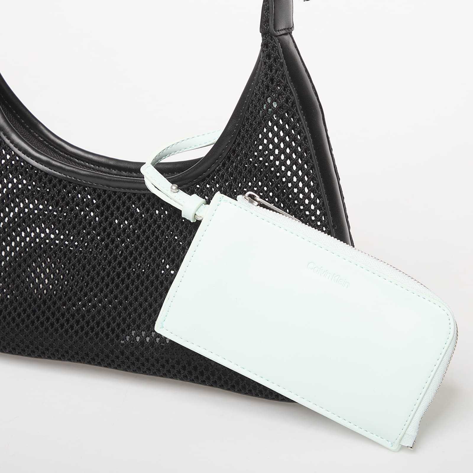 Miesten olkalaukut Calvin Klein Emblem Mesh Shoulder Bag Black