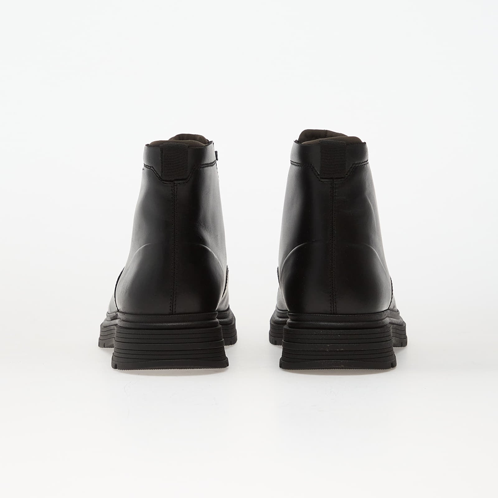 Joggesko og sko for menn Clarks Badbury Hi WP Black WLined Lea